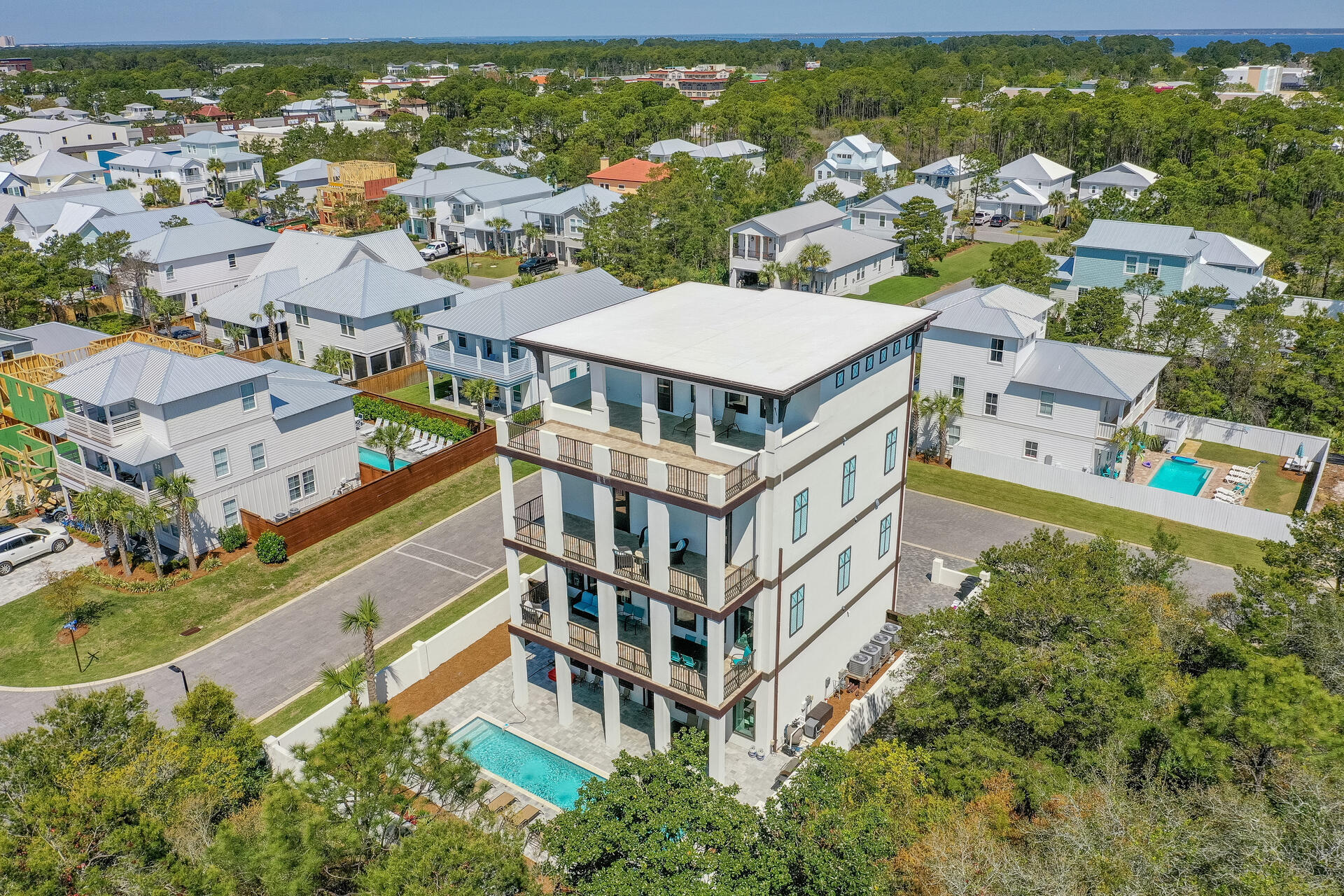 FRANGISTA BEACH 2ND ADDN - Residential