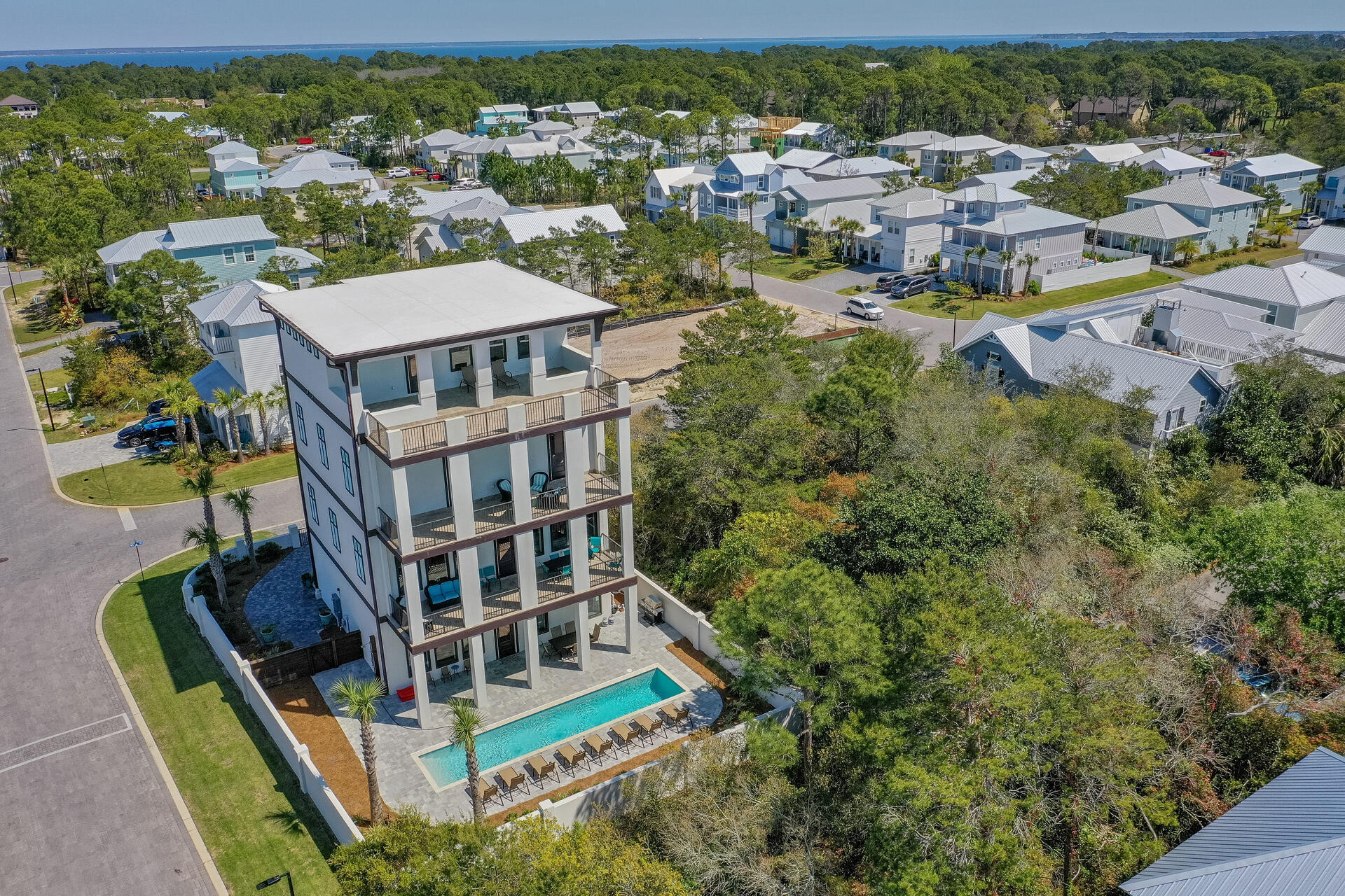 FRANGISTA BEACH 2ND ADDN - Residential