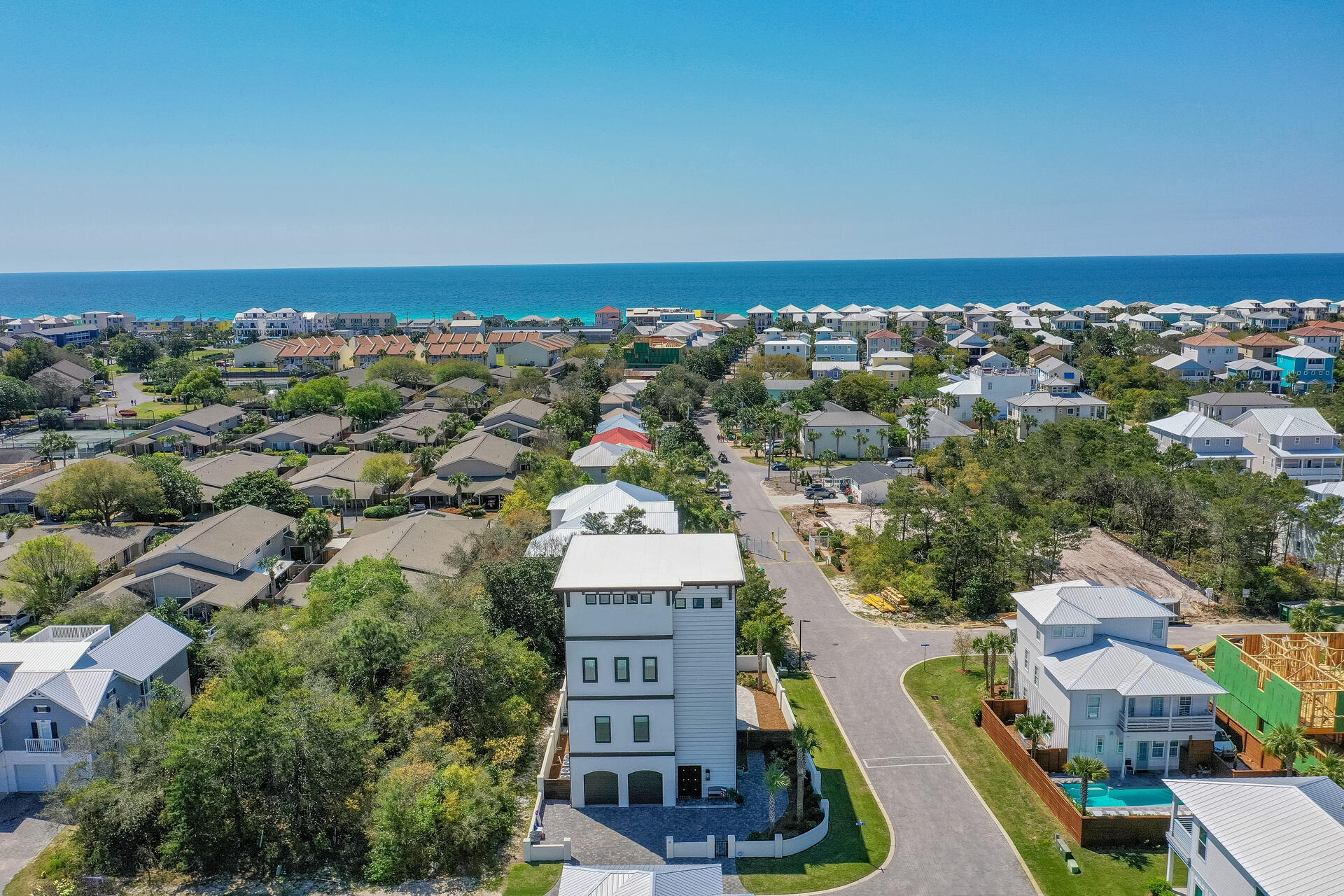 FRANGISTA BEACH 2ND ADDN - Residential