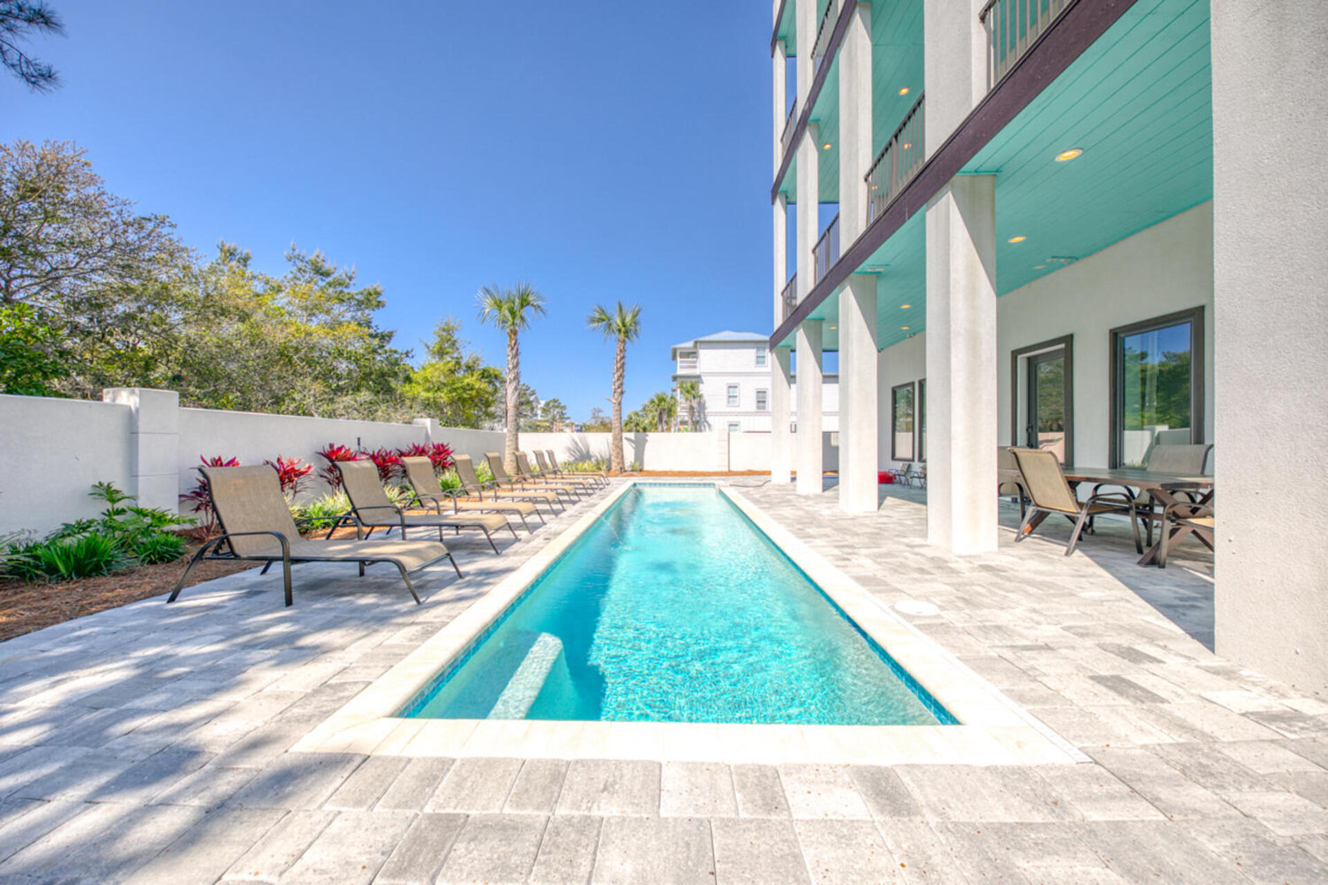 FRANGISTA BEACH 2ND ADDN - Residential