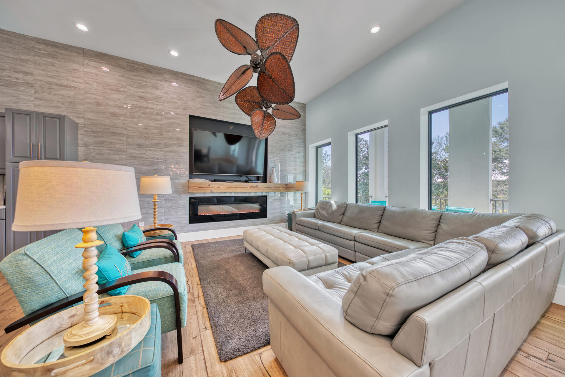FRANGISTA BEACH 2ND ADDN - Residential