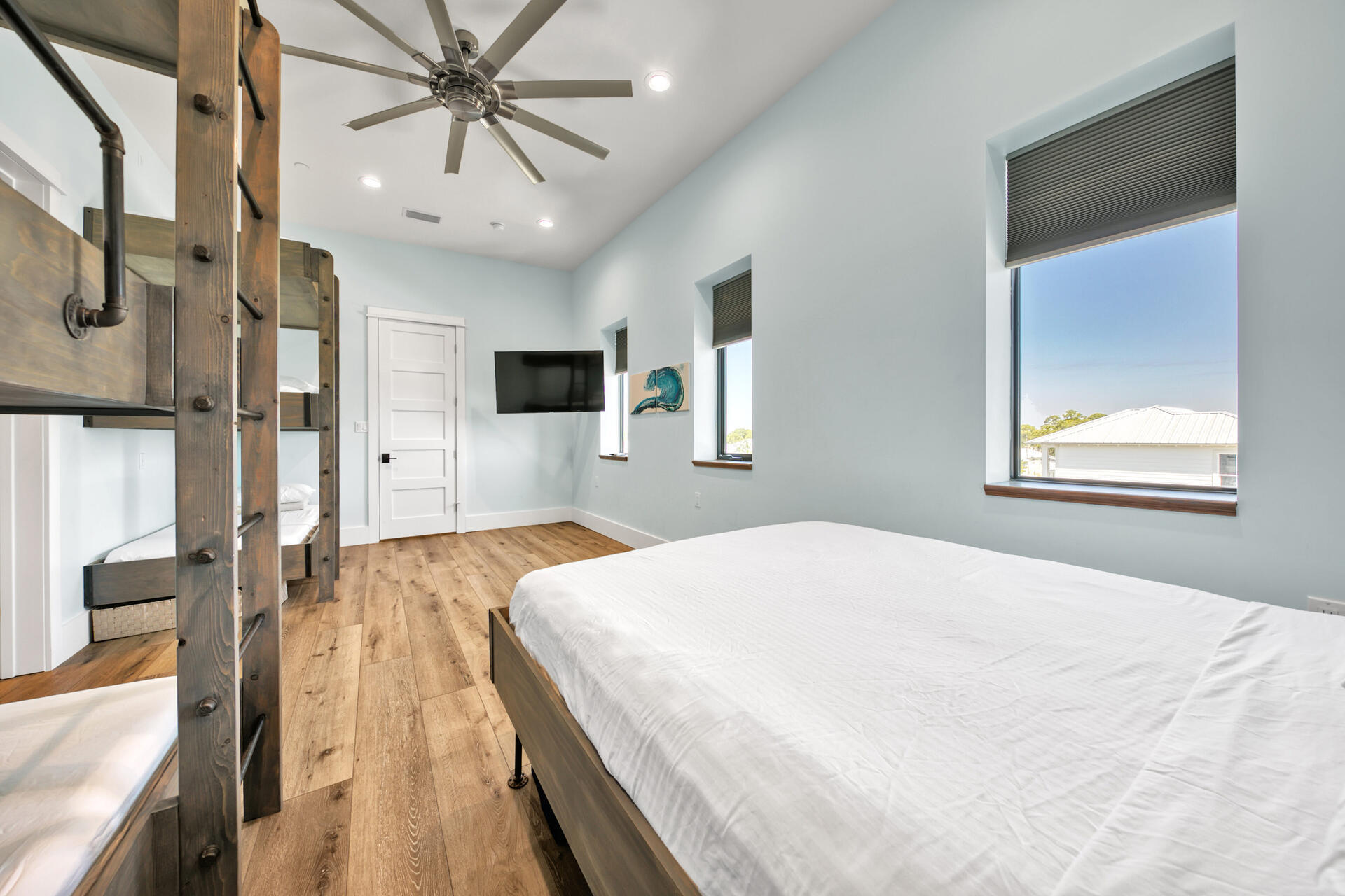 FRANGISTA BEACH 2ND ADDN - Residential