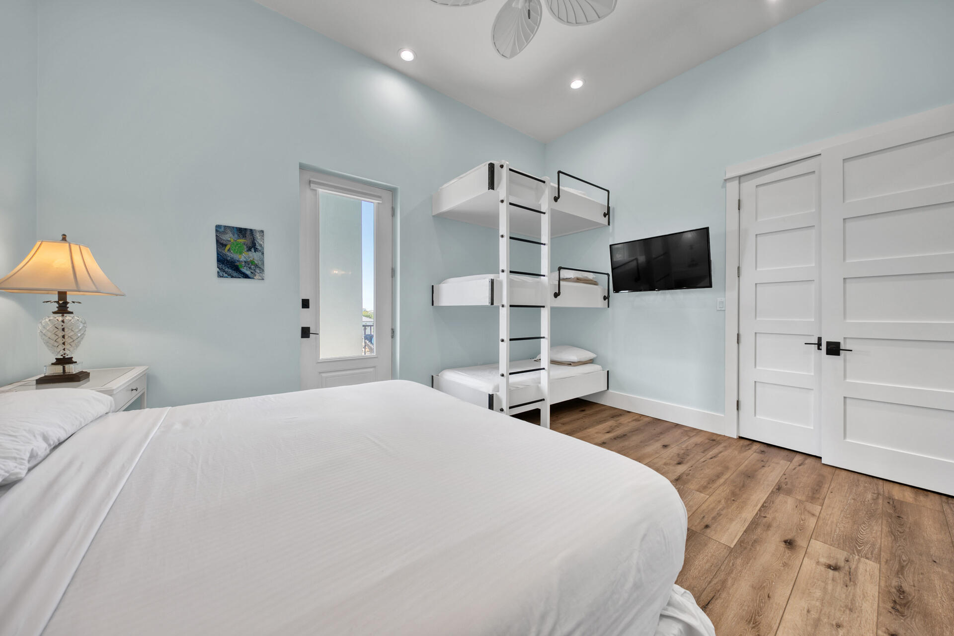 FRANGISTA BEACH 2ND ADDN - Residential