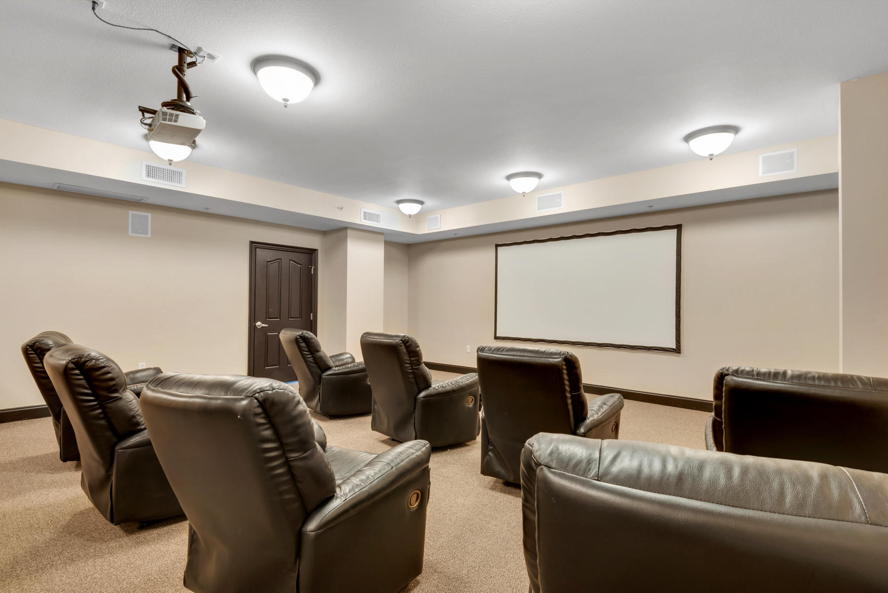 PRESIDIO YACHT CLUB - Residential