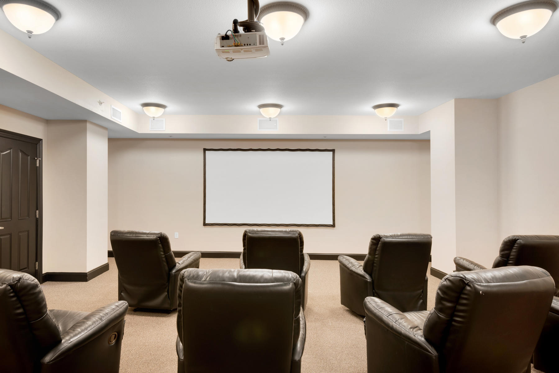 PRESIDIO YACHT CLUB - Residential