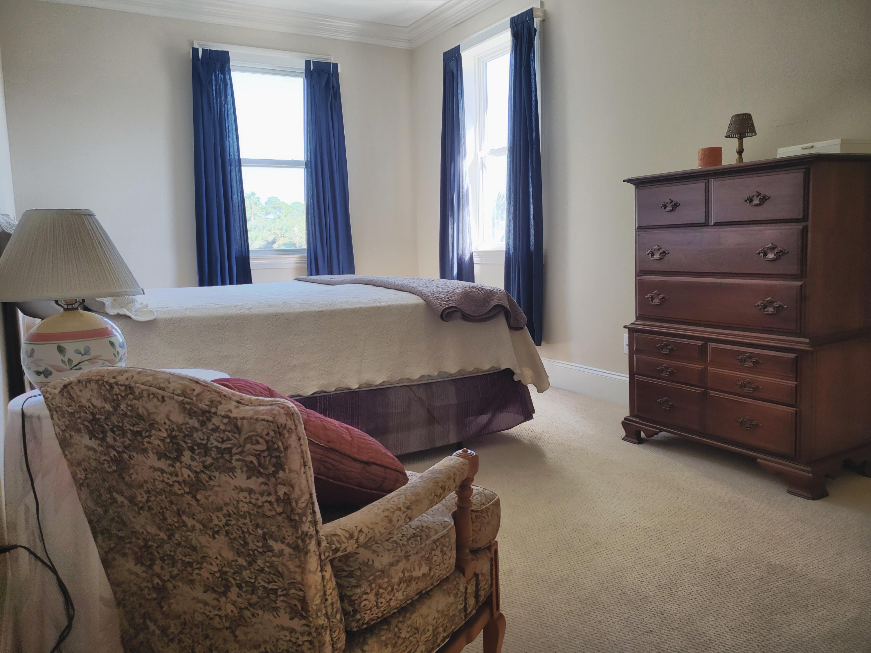 LEGION PARK LANDING - Residential