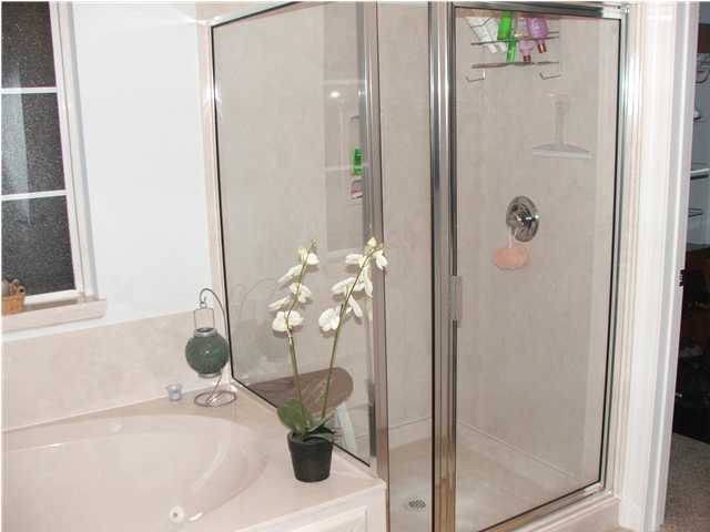 SHADOW PINES - Residential Lease