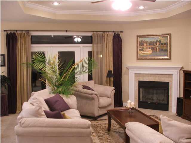 SHADOW PINES - Residential Lease