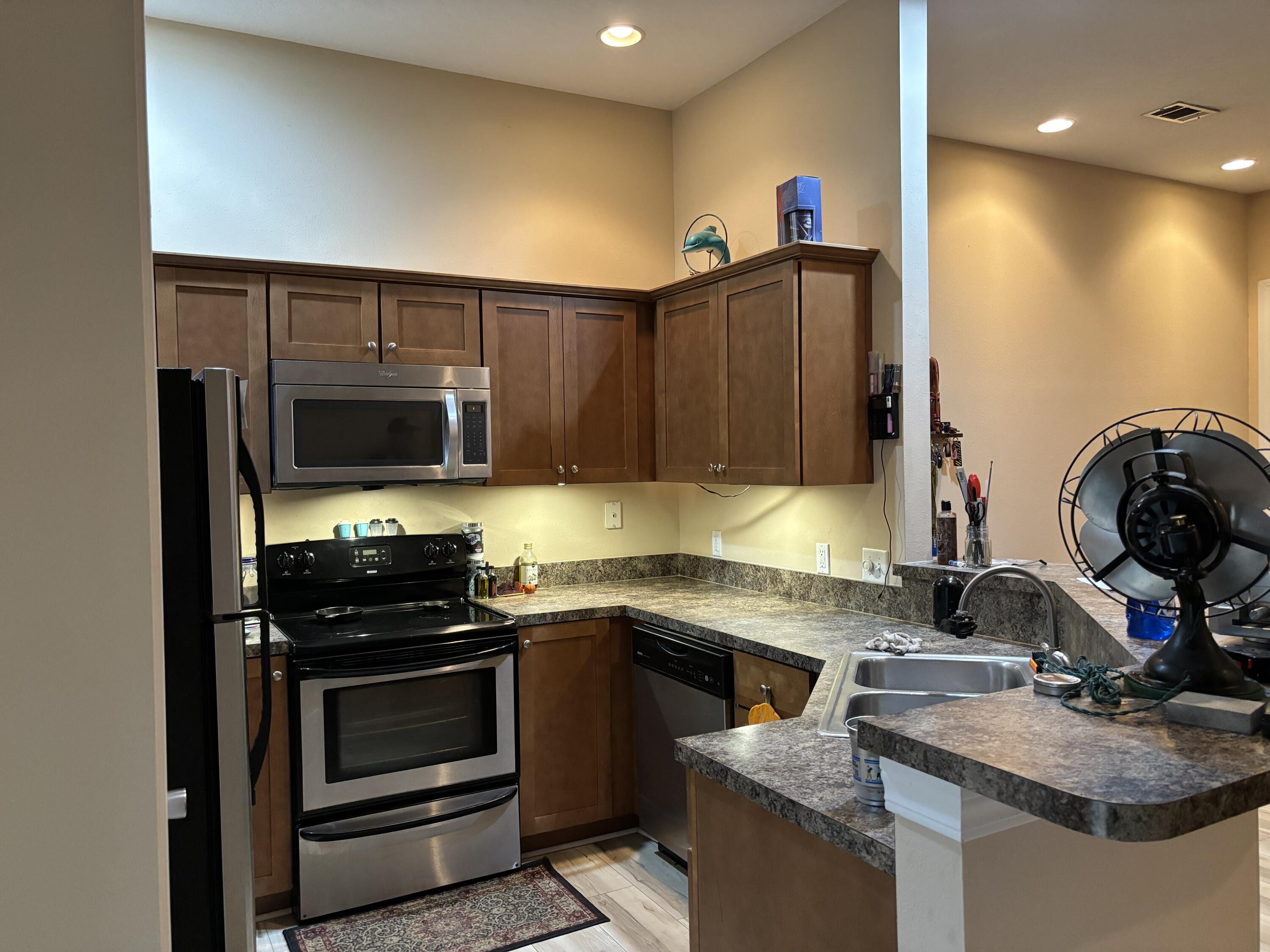 WYNNEHAVEN BEACH ESTATES - Residential