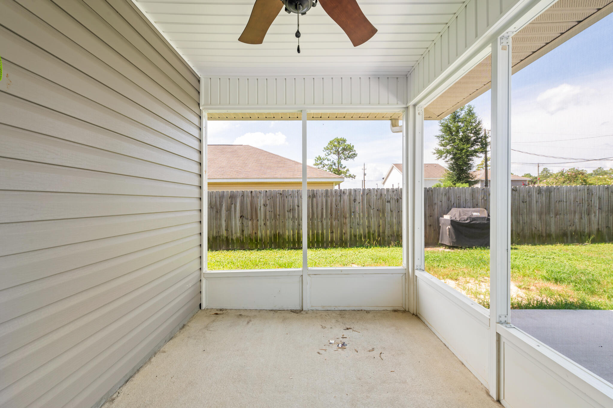 MAGNOLIA BEND - Residential