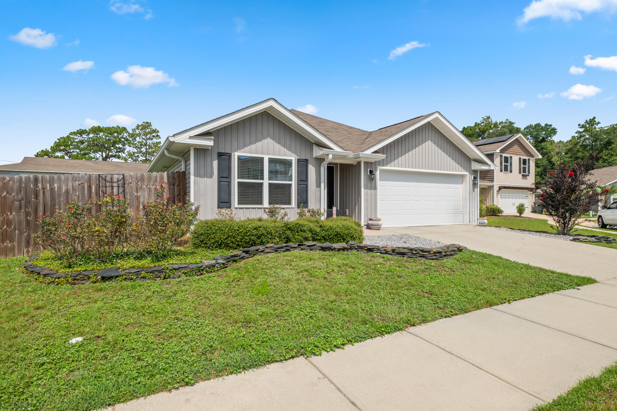MAGNOLIA BEND - Residential