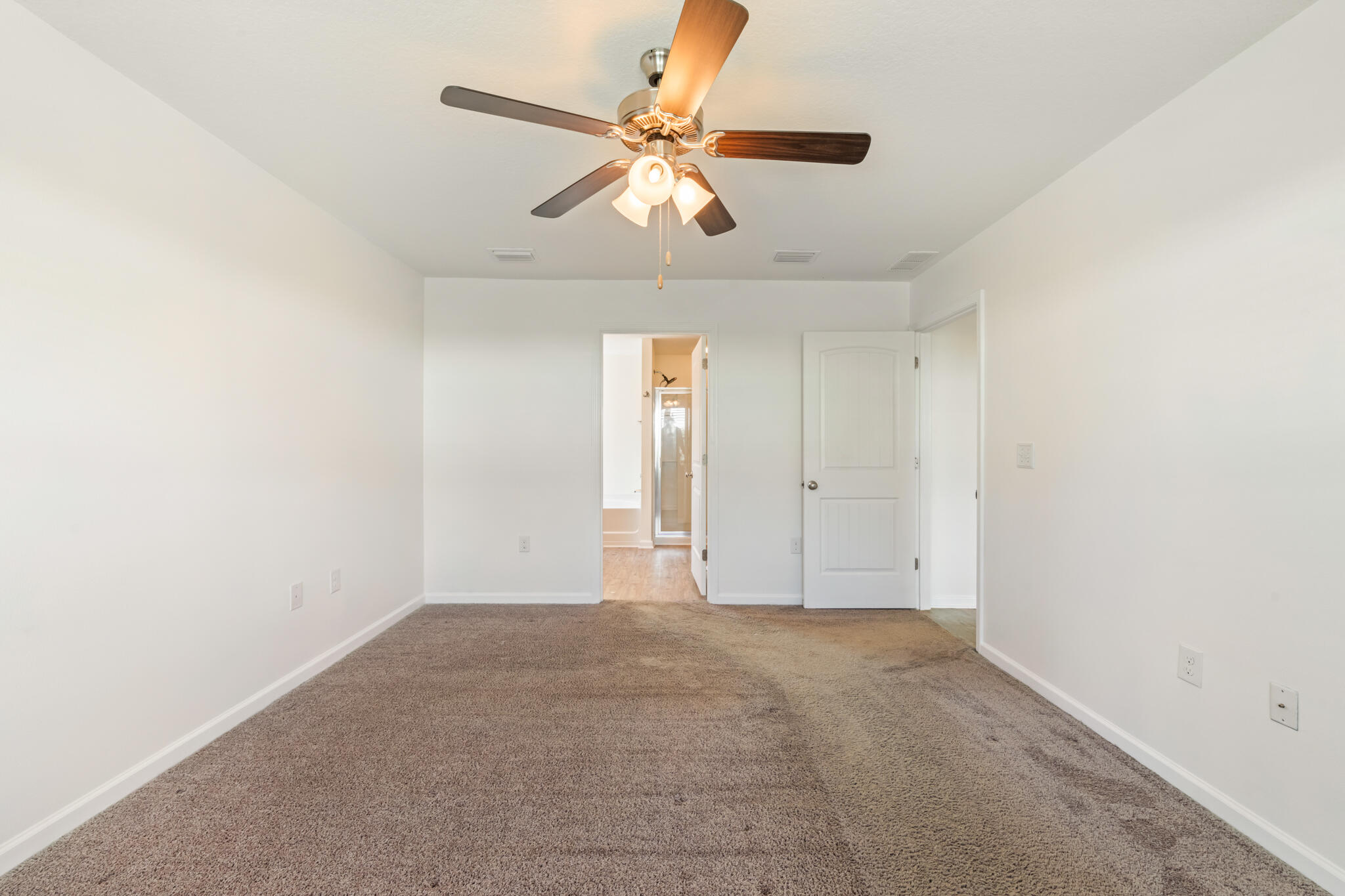 MAGNOLIA BEND - Residential