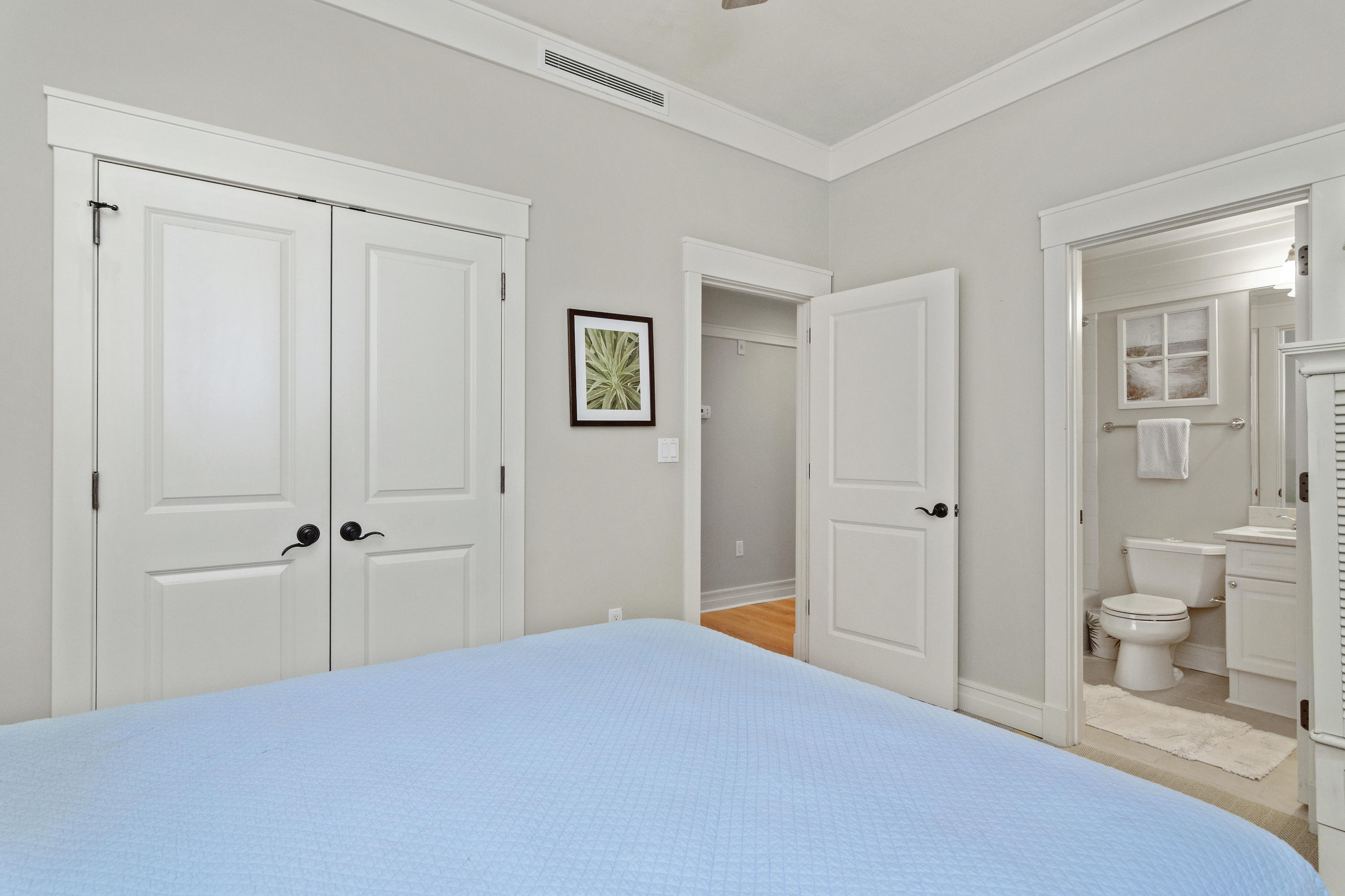 LAKESIDE LODGE AT PROSPECT POINT - Residential