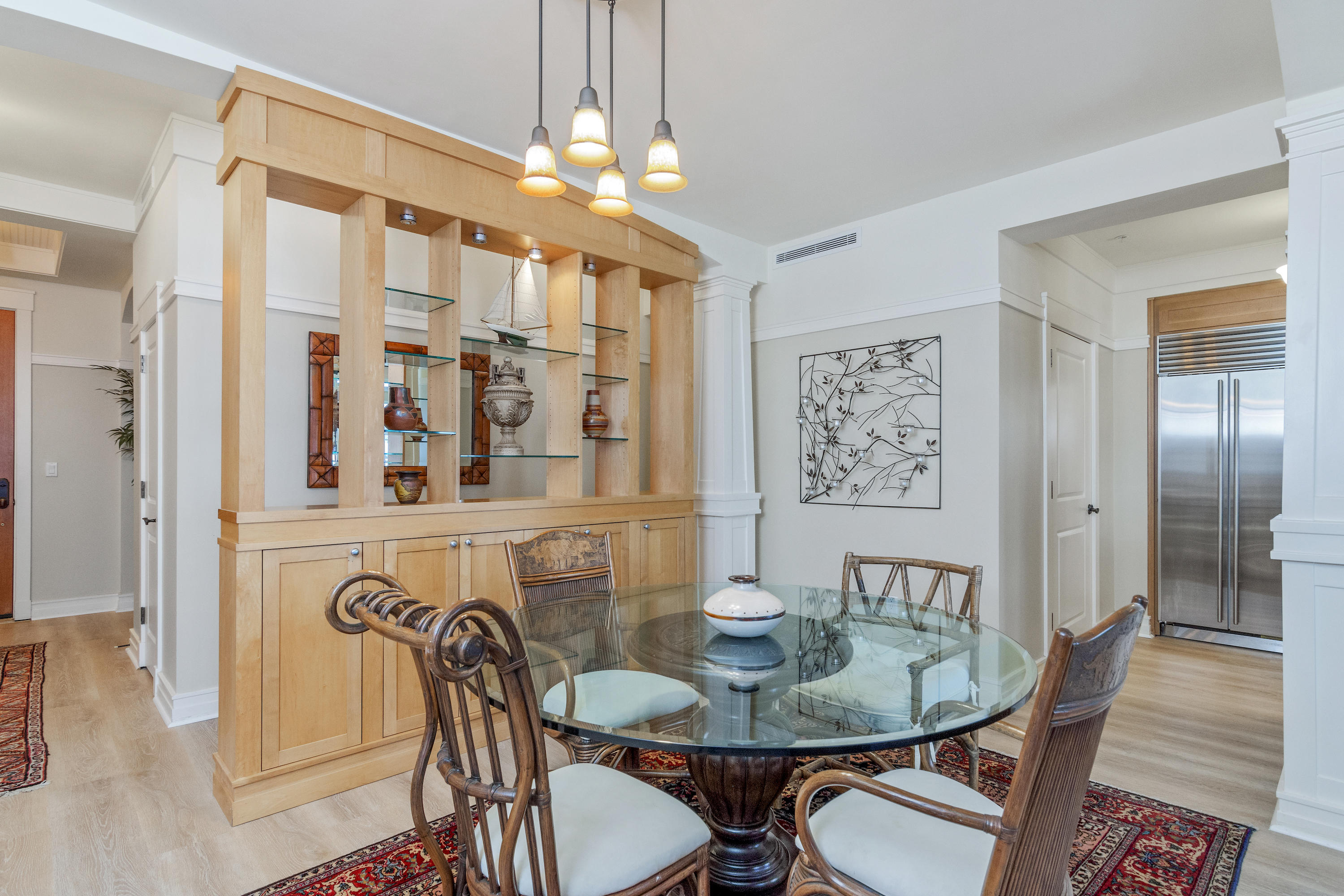 LAKESIDE LODGE AT PROSPECT POINT - Residential