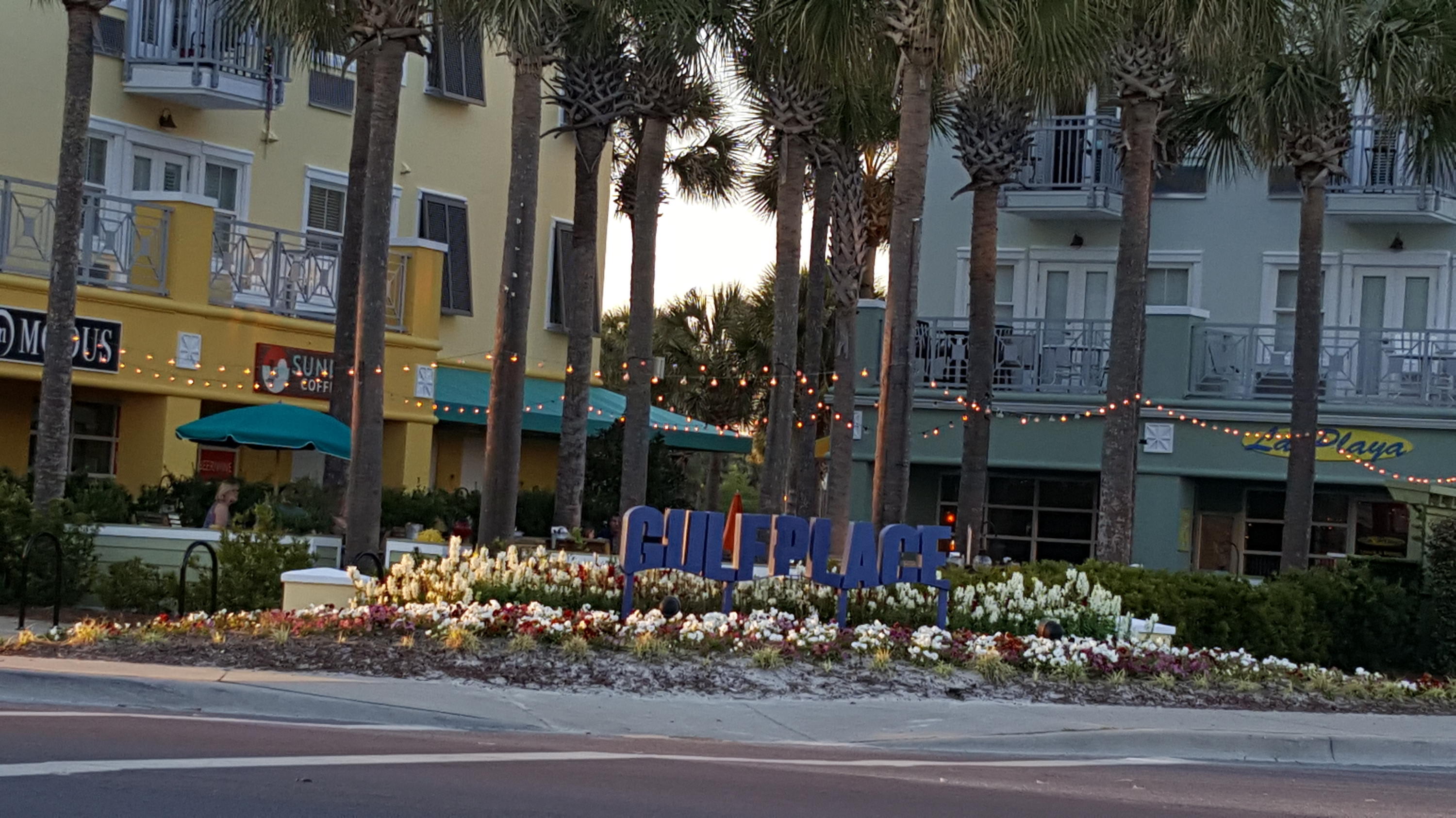 COASTAL DUNES - Residential