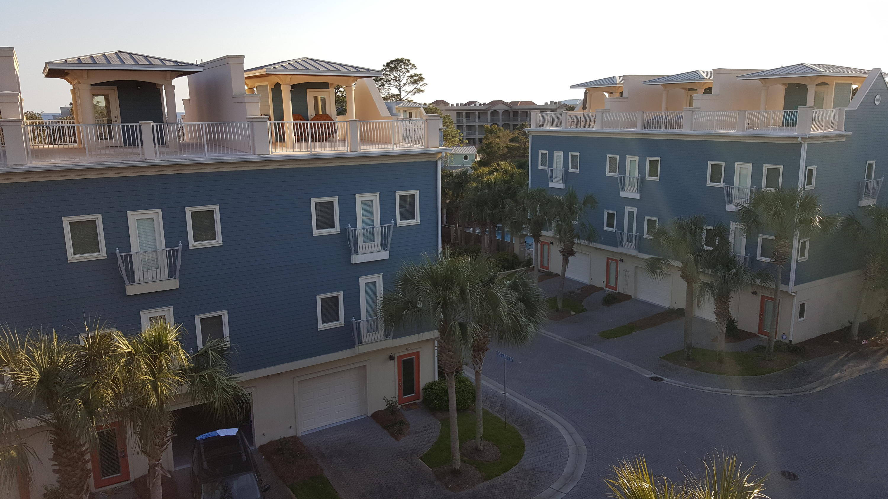 COASTAL DUNES - Residential