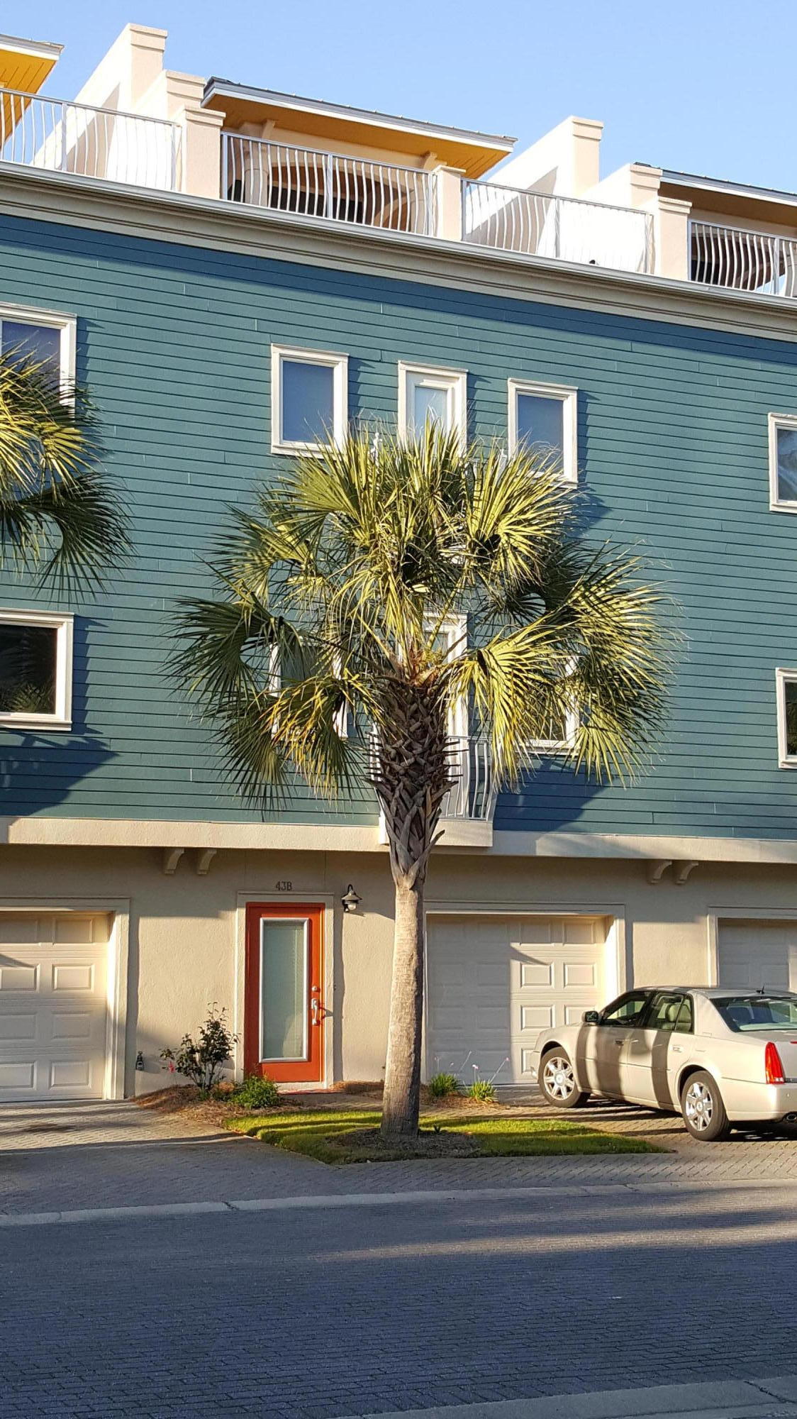 COASTAL DUNES - Residential