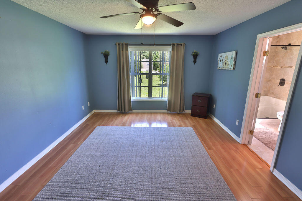 EMERALD POINTE - Residential