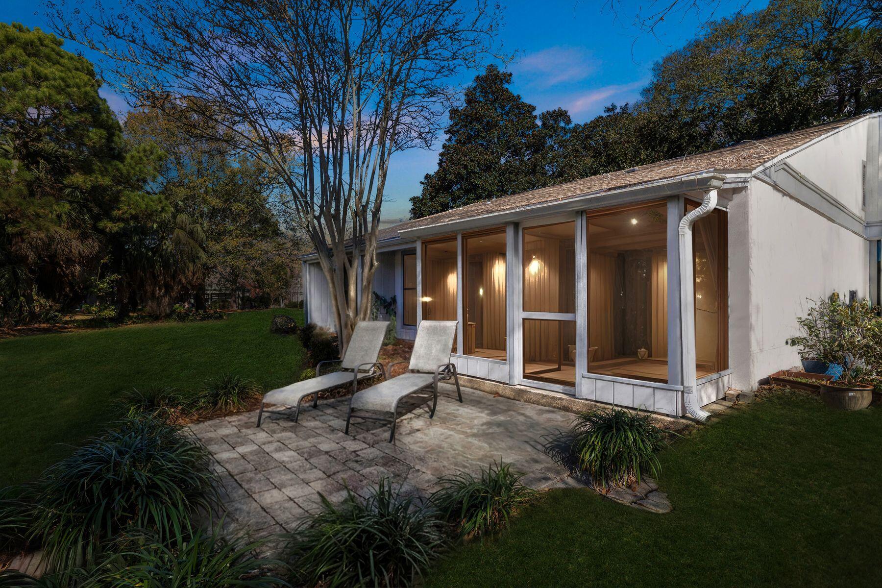 AUGUSTA VILLAGE CONDO - Residential