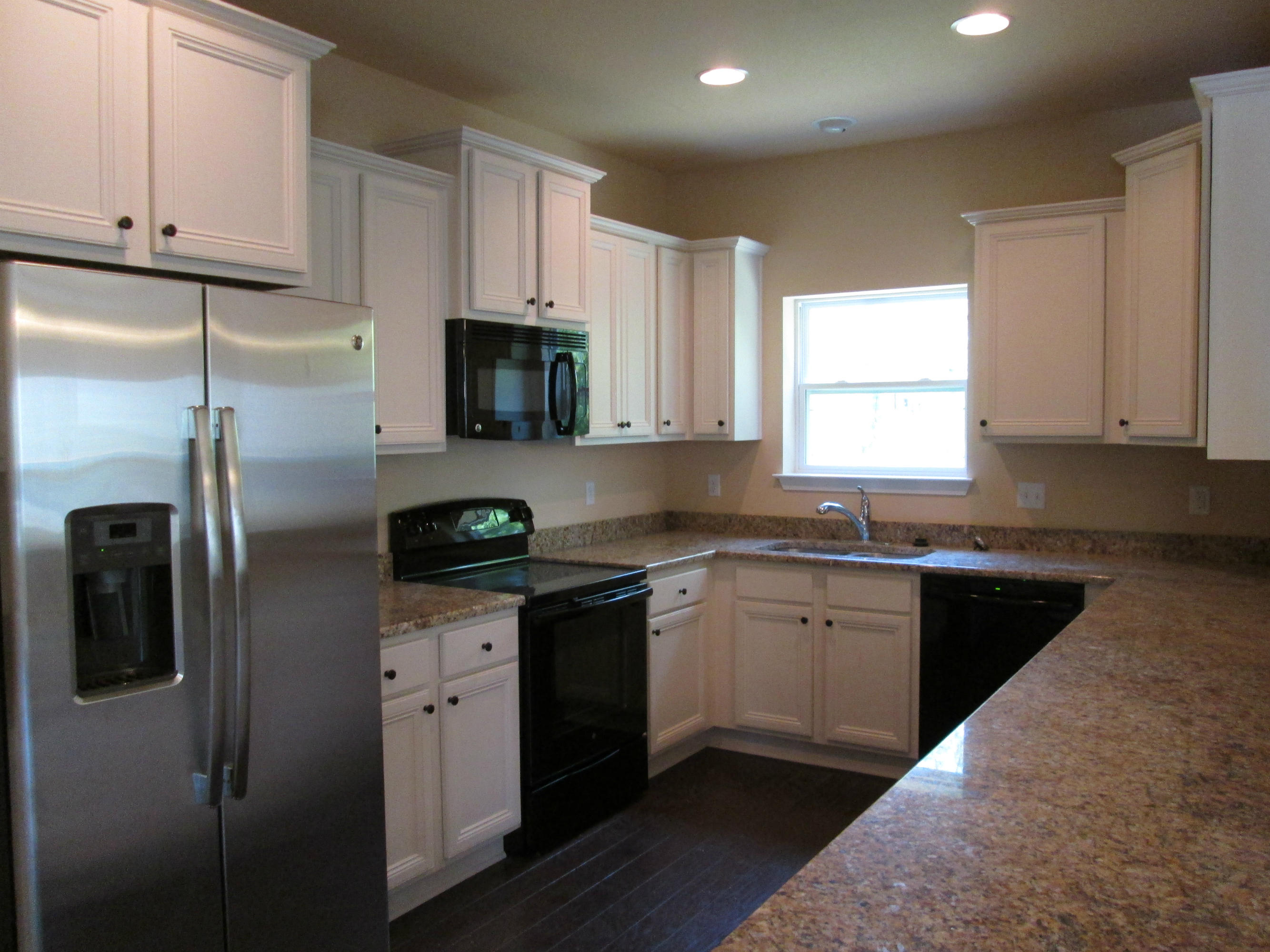 MOSAIC OAKS - Residential