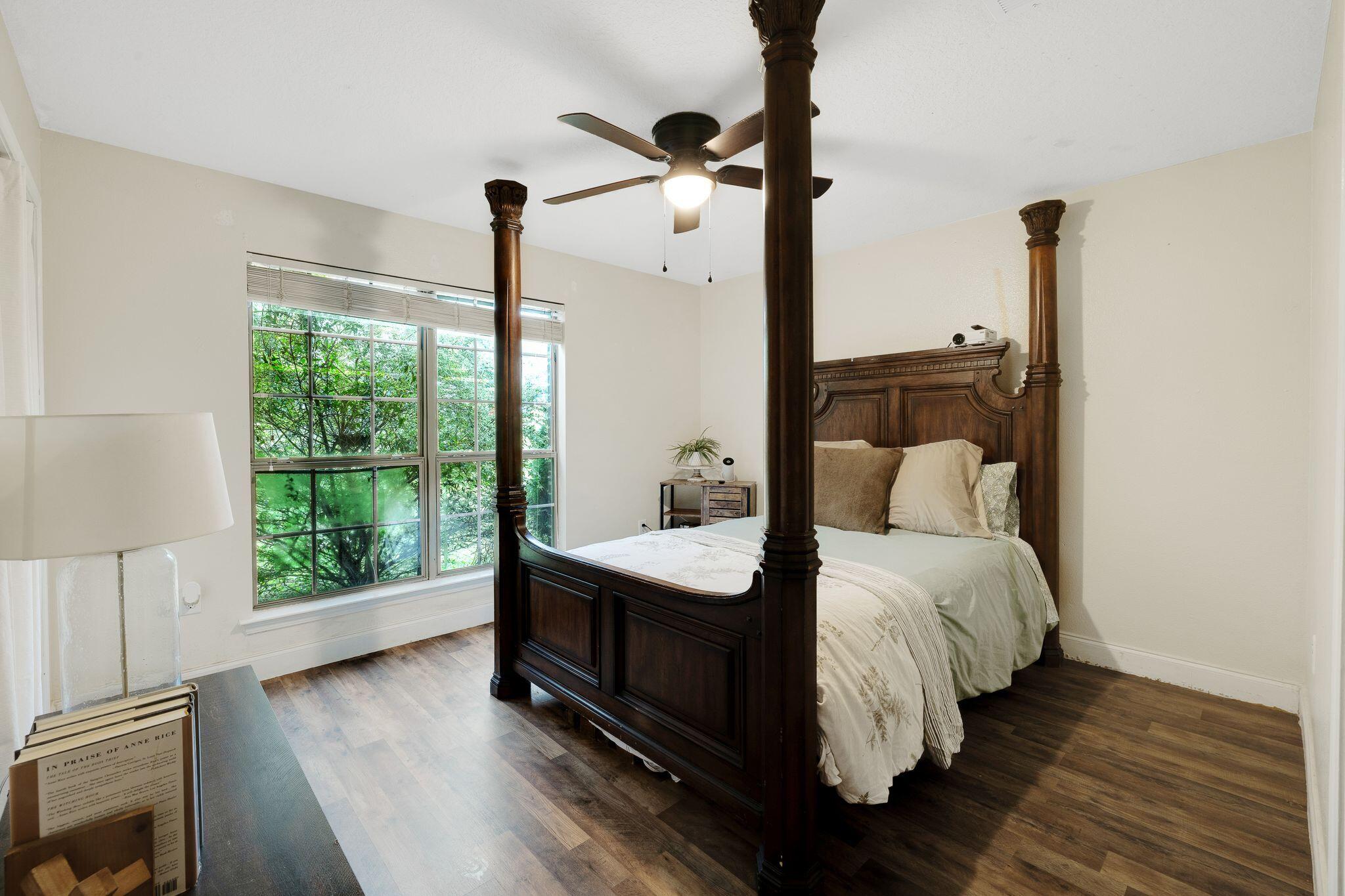 SILVER SPRINGS EST - Residential