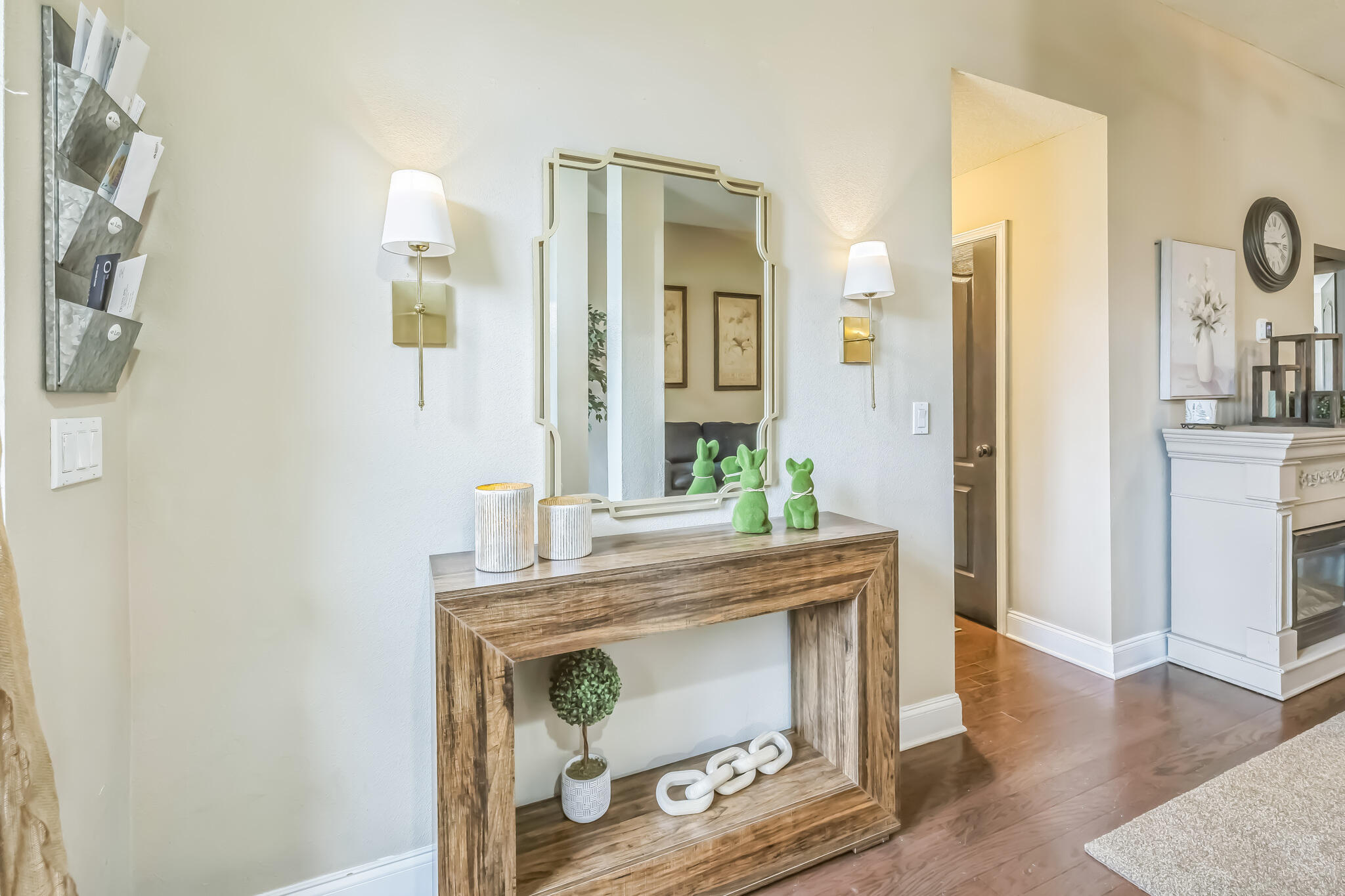 SILVER SPRINGS EST - Residential