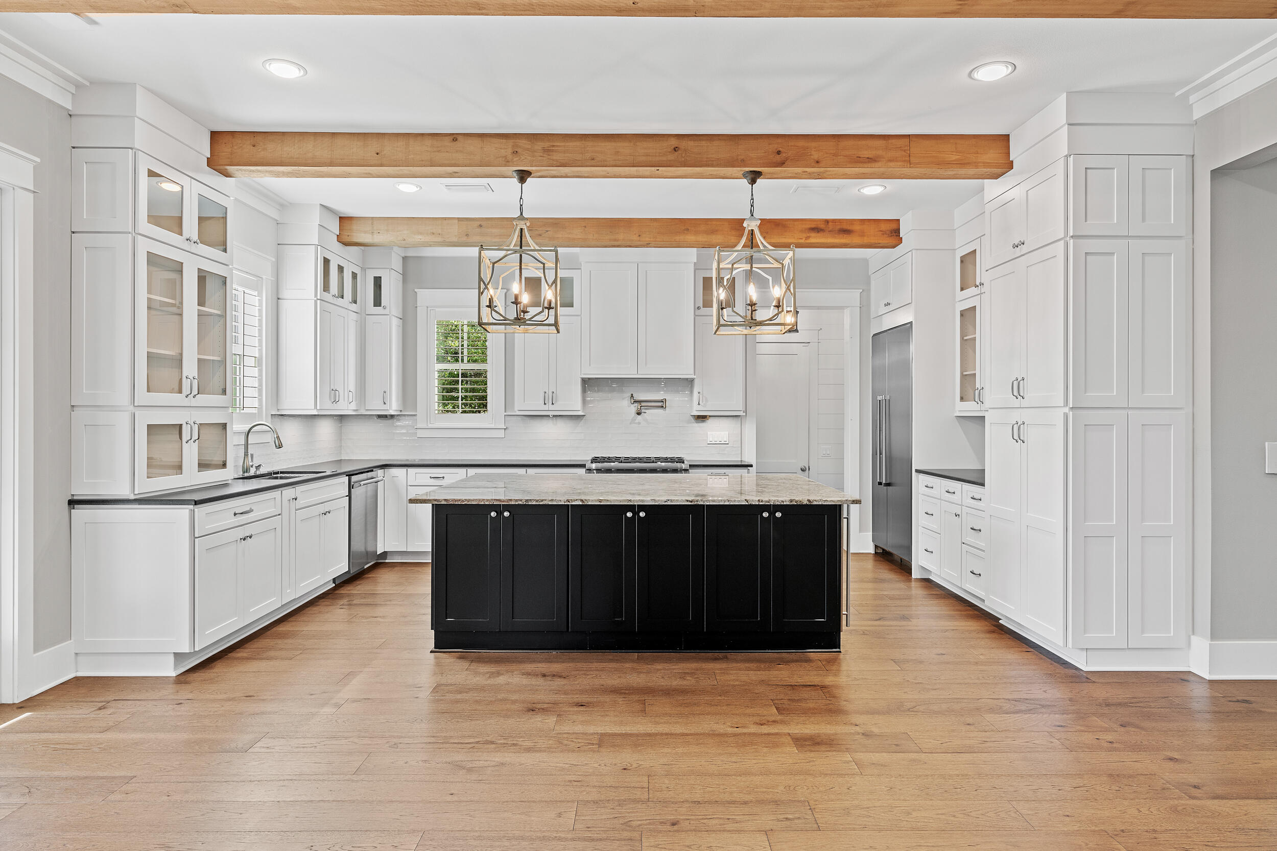 FOREST LAKES - Residential