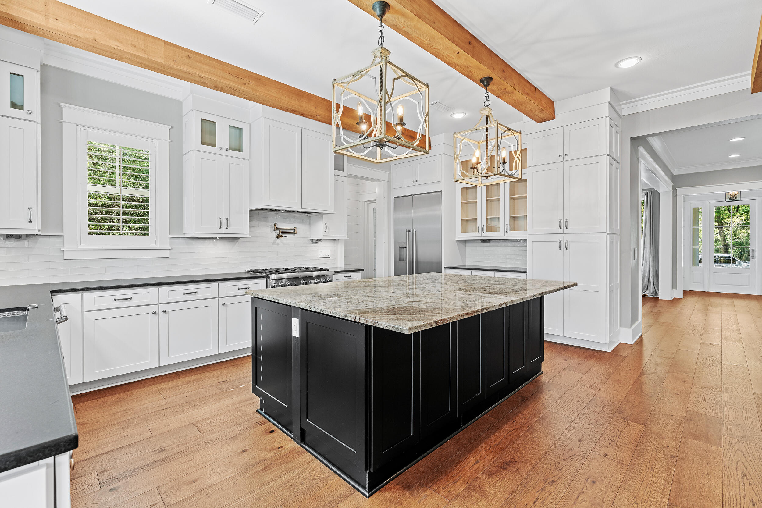 FOREST LAKES - Residential