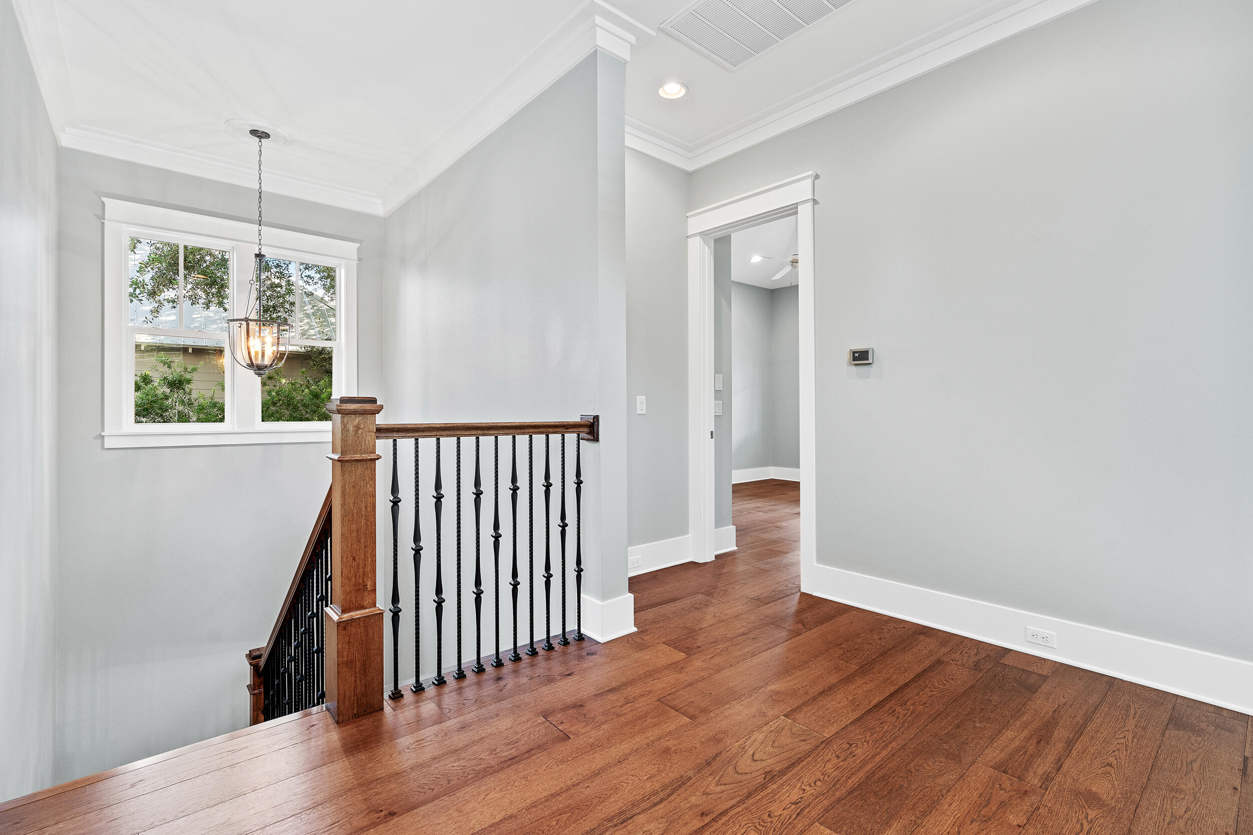 FOREST LAKES - Residential