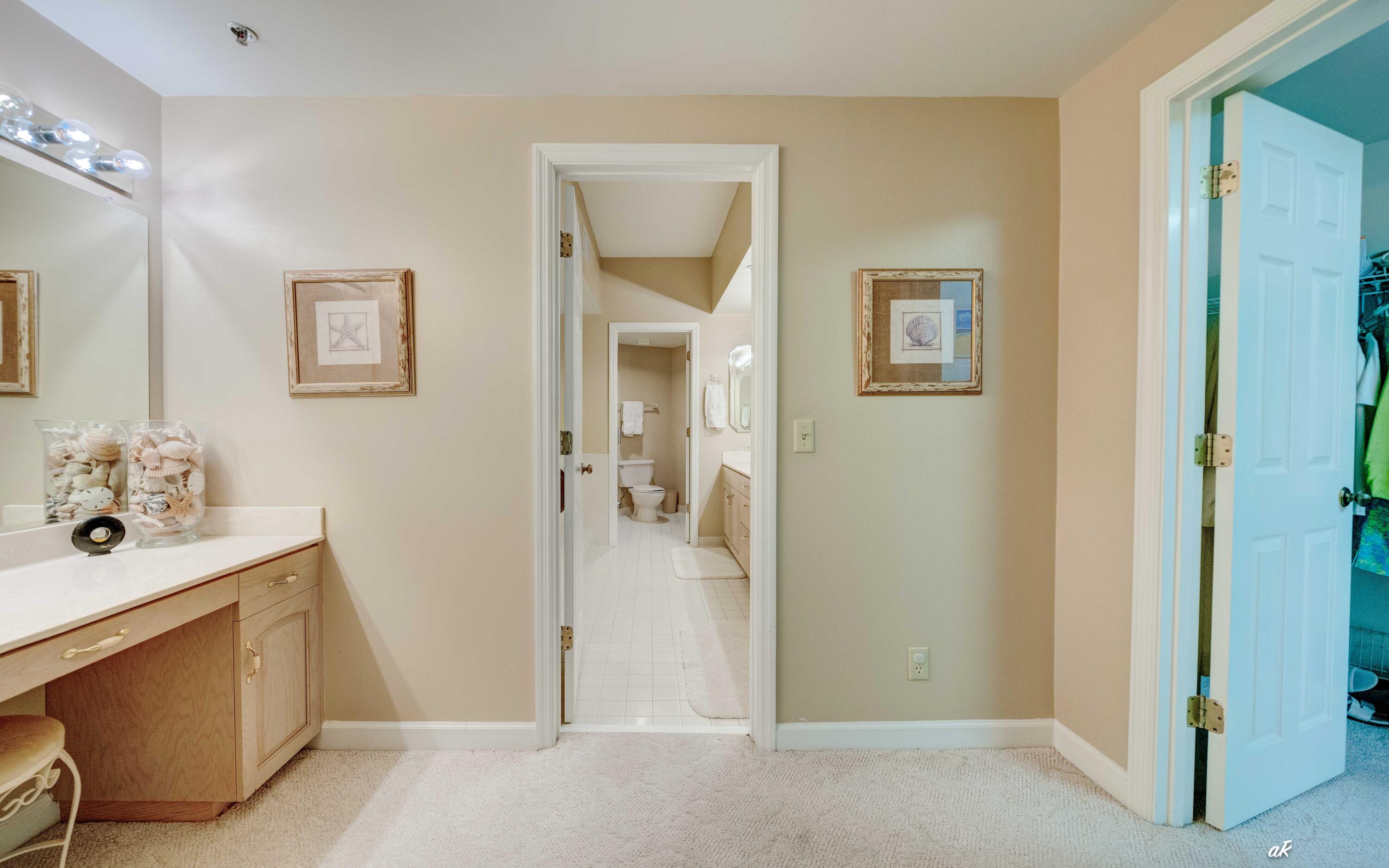 SUMMERWIND CONDOS - Residential