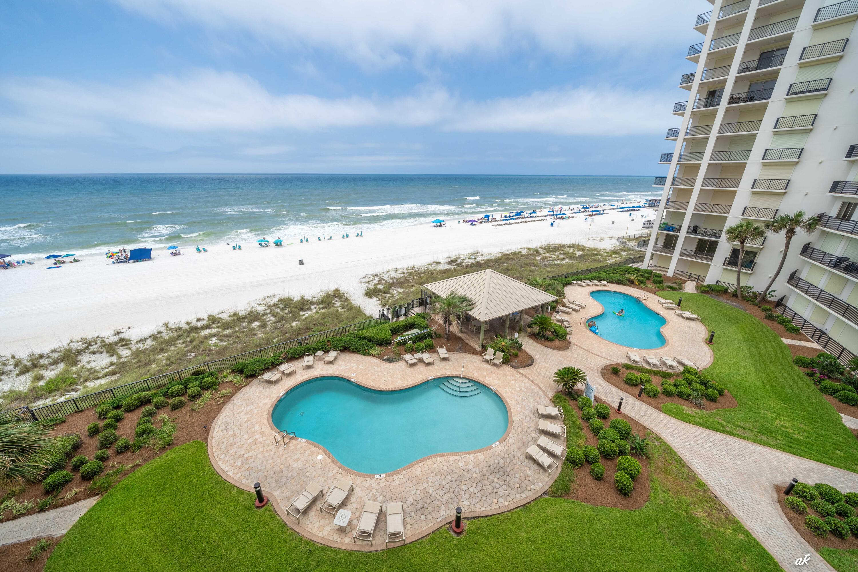 SUMMERWIND CONDOS - Residential