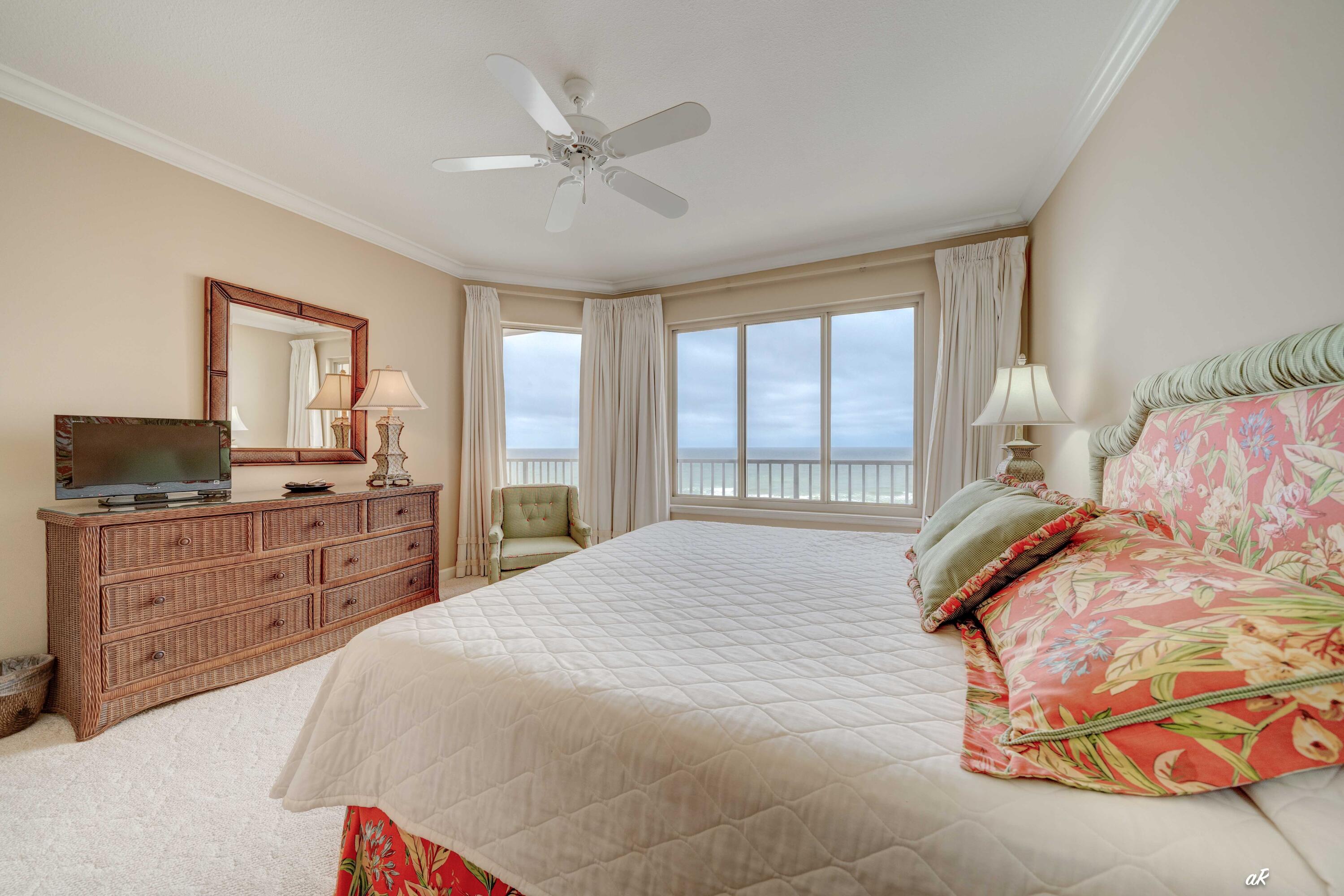 SUMMERWIND CONDOS - Residential