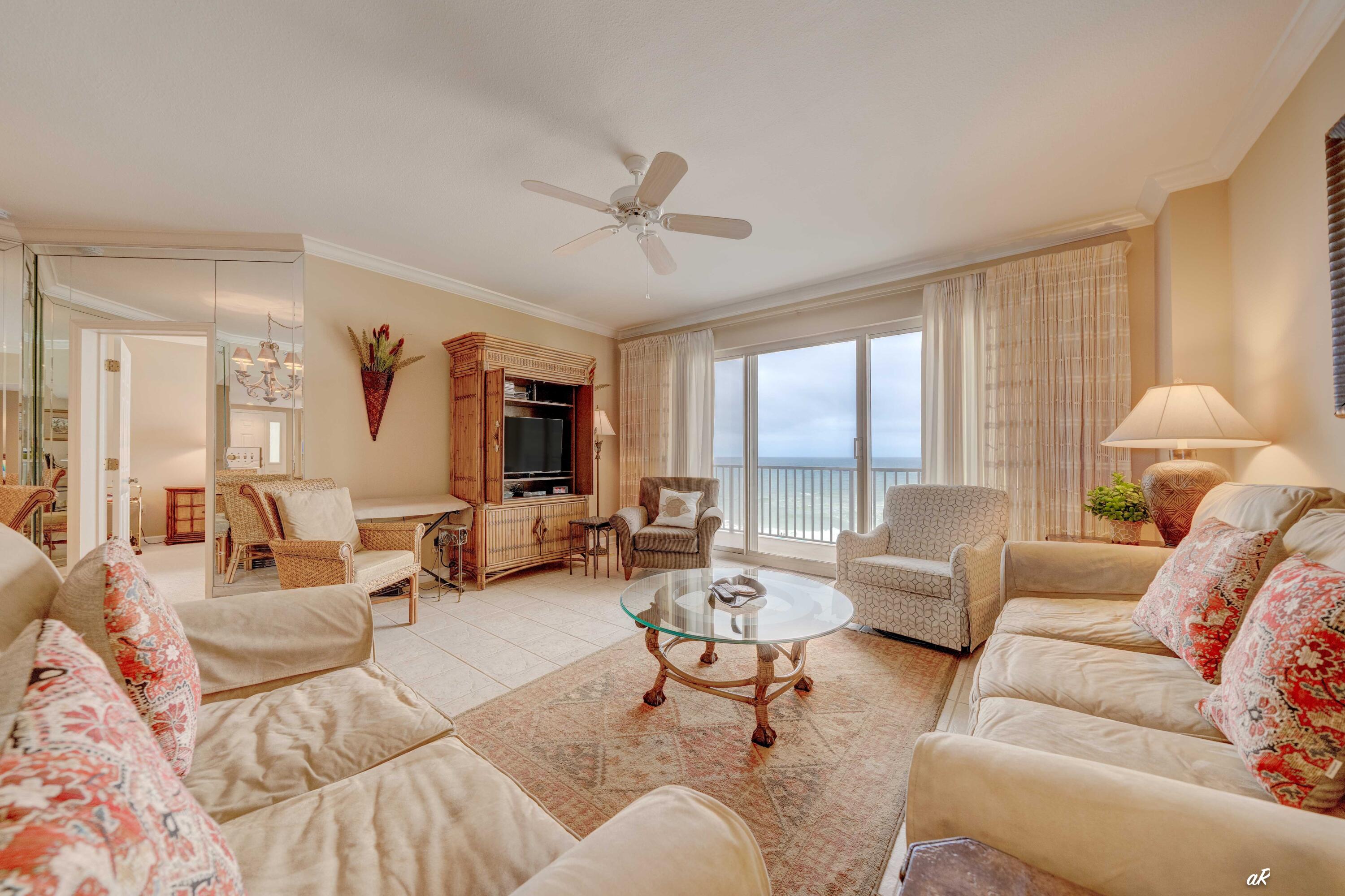 SUMMERWIND CONDOS - Residential