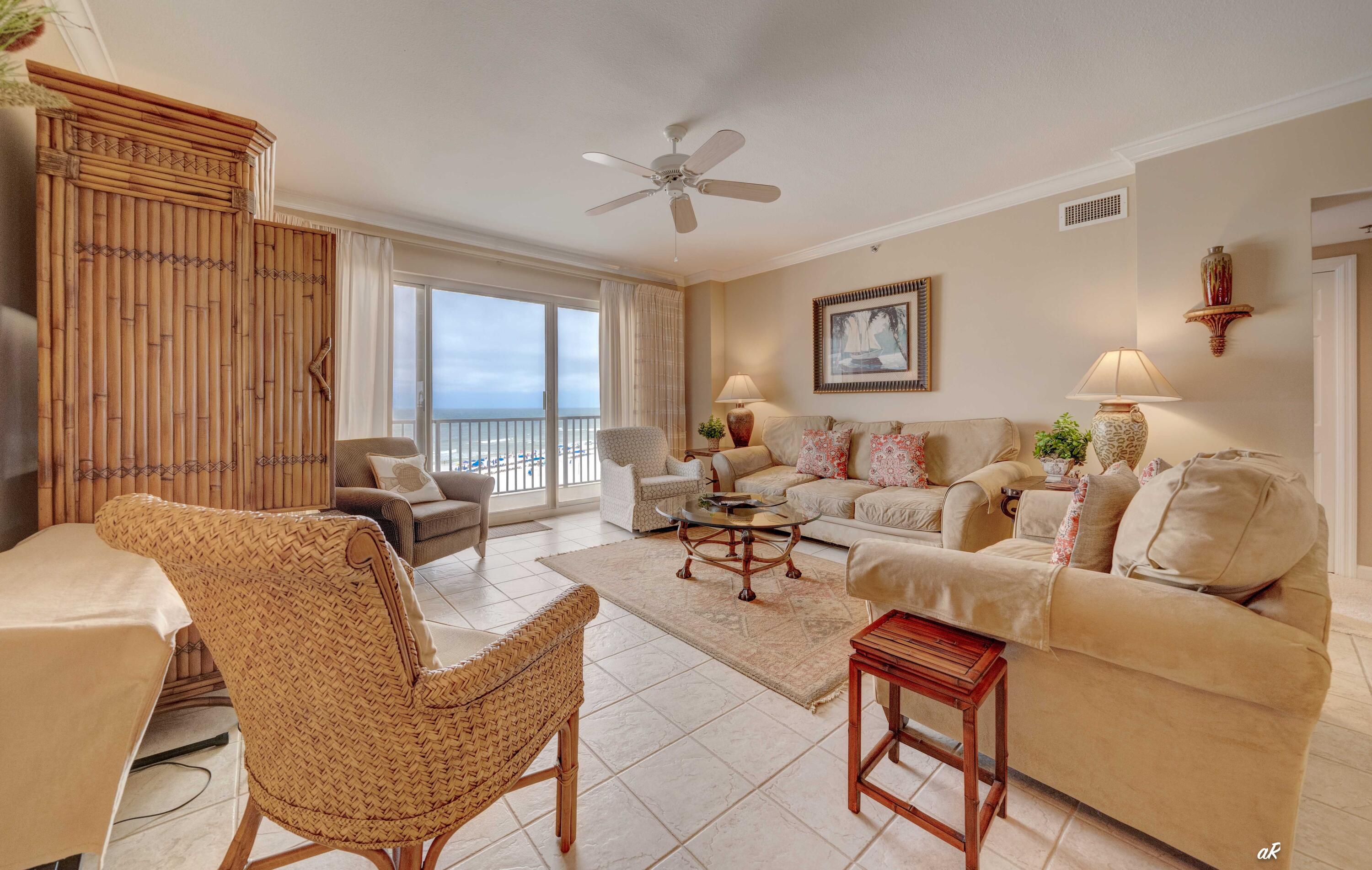 SUMMERWIND CONDOS - Residential