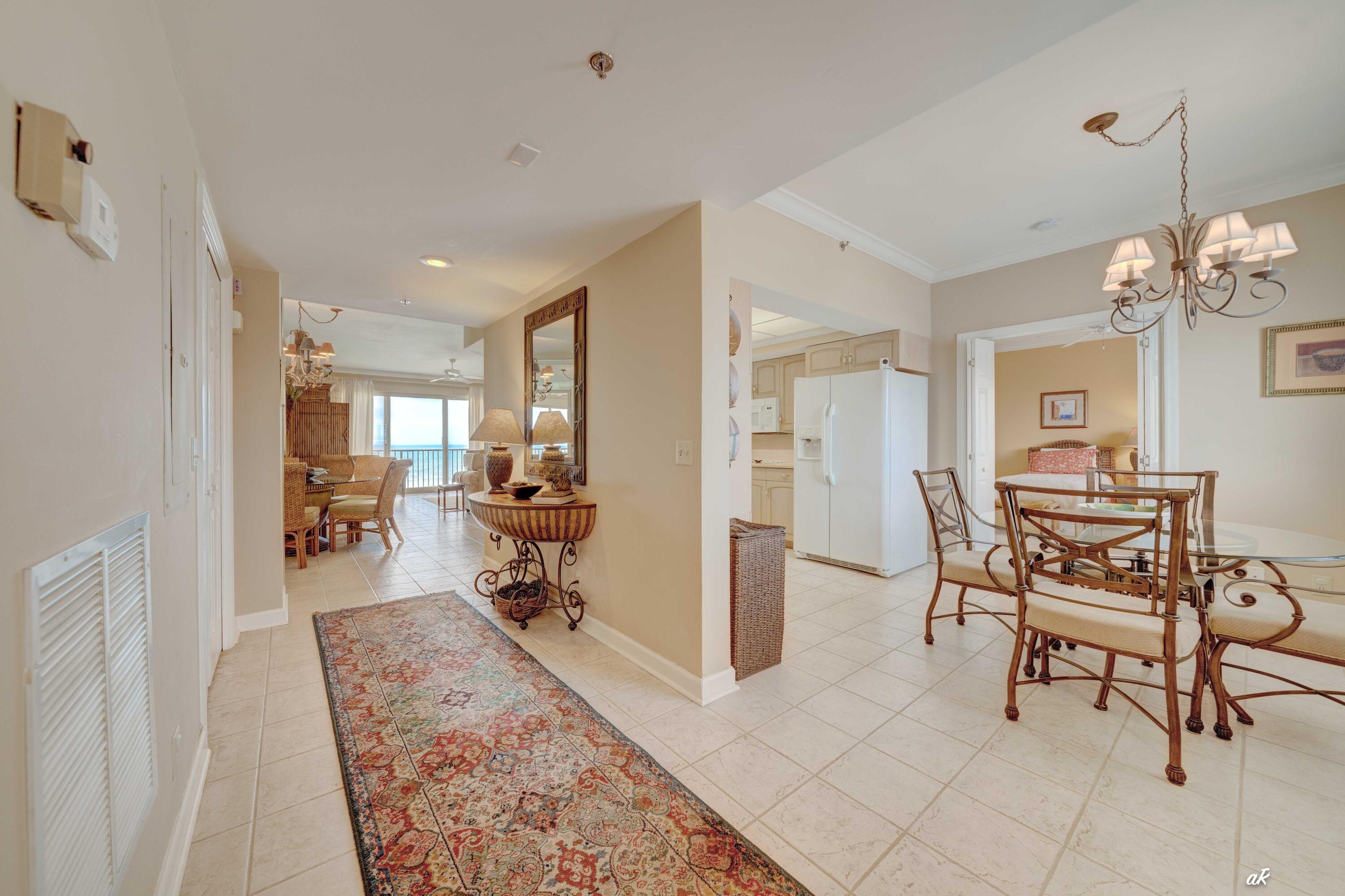 SUMMERWIND CONDOS - Residential