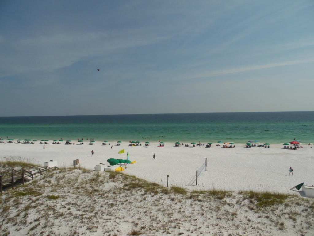 MAINSAIL CONDO PH 5 - Residential