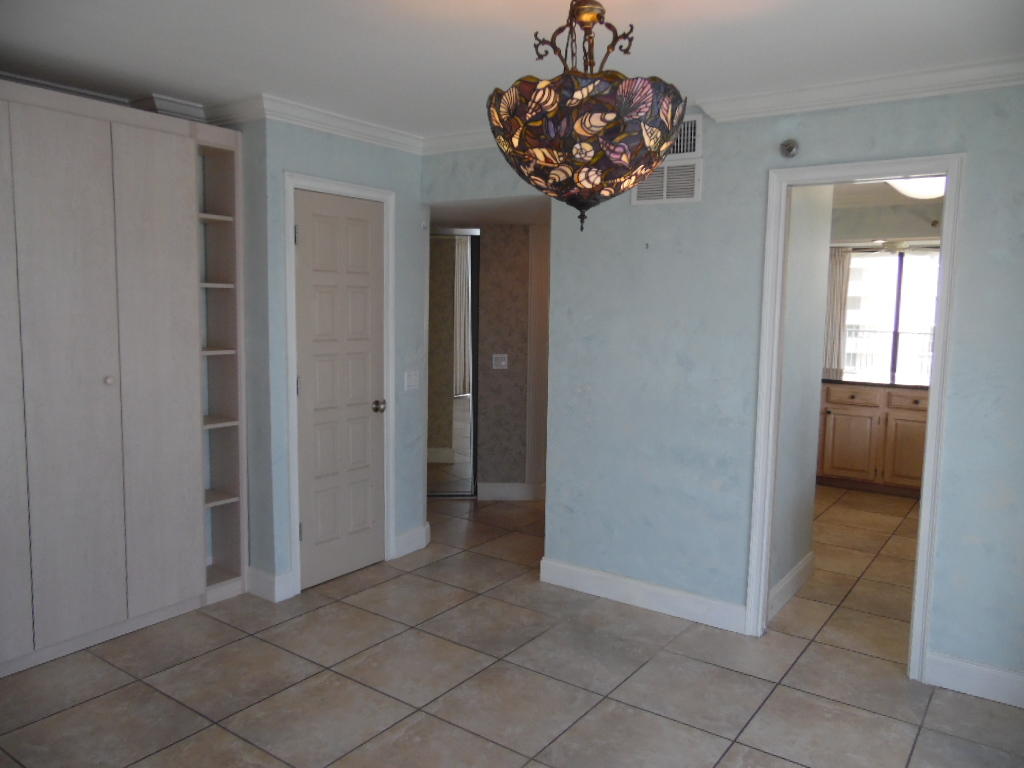 MAINSAIL CONDO PH 5 - Residential