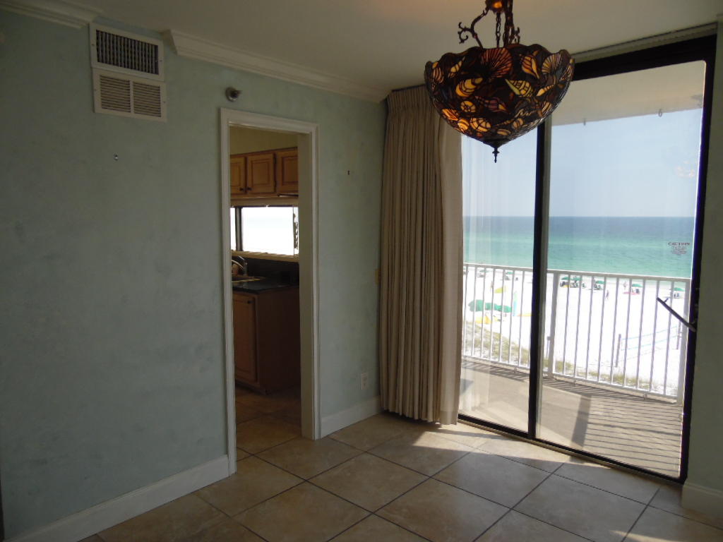 MAINSAIL CONDO PH 5 - Residential