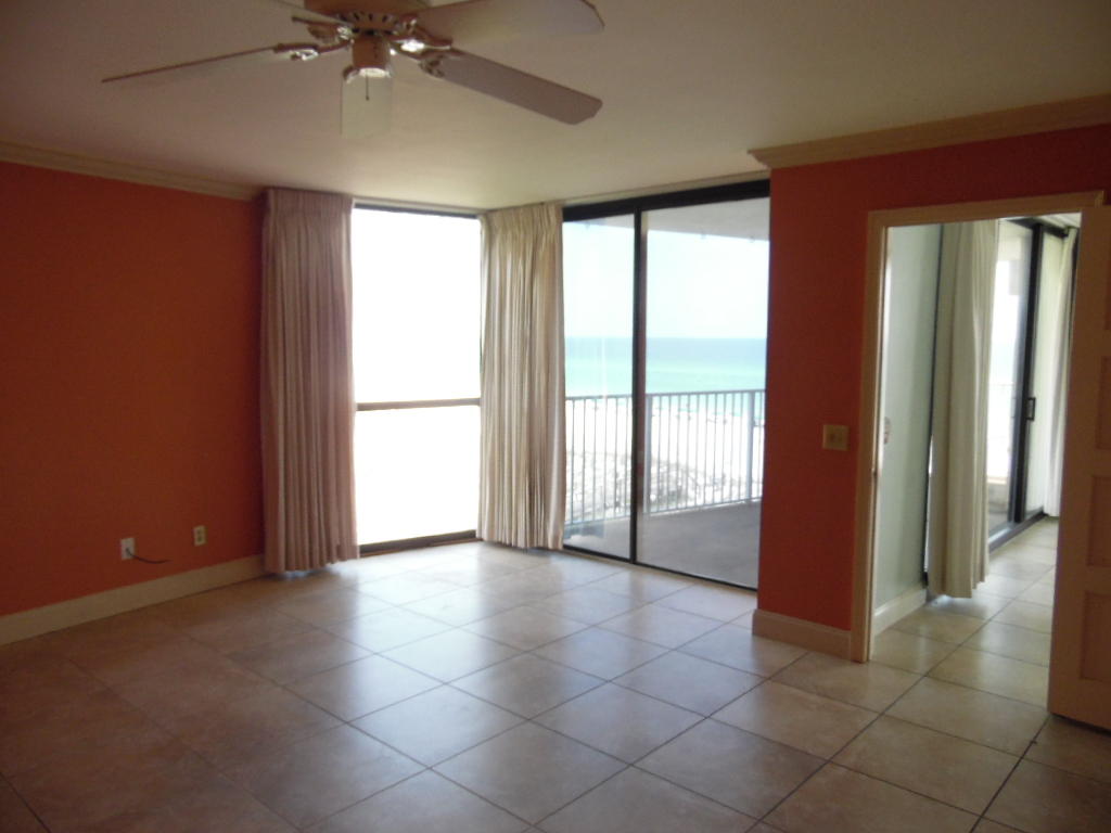 MAINSAIL CONDO PH 5 - Residential