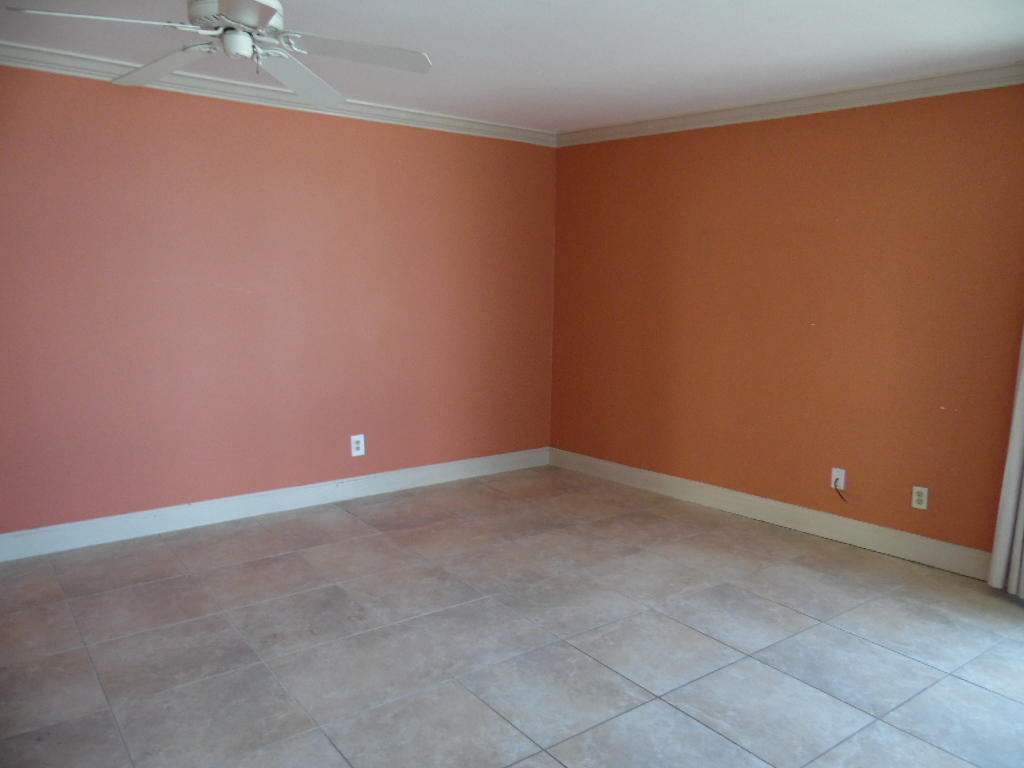 MAINSAIL CONDO PH 5 - Residential