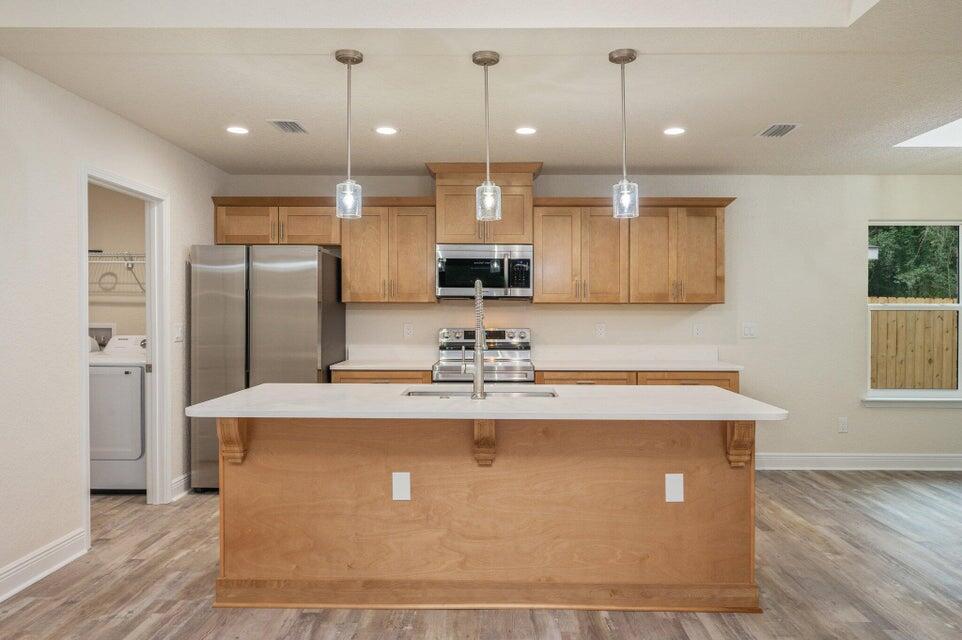 CRESTVIEW LOT 2 BLK 109 AND N 1/2 - Residential