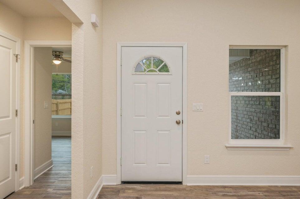 CRESTVIEW LOT 2 BLK 109 AND N 1/2 - Residential