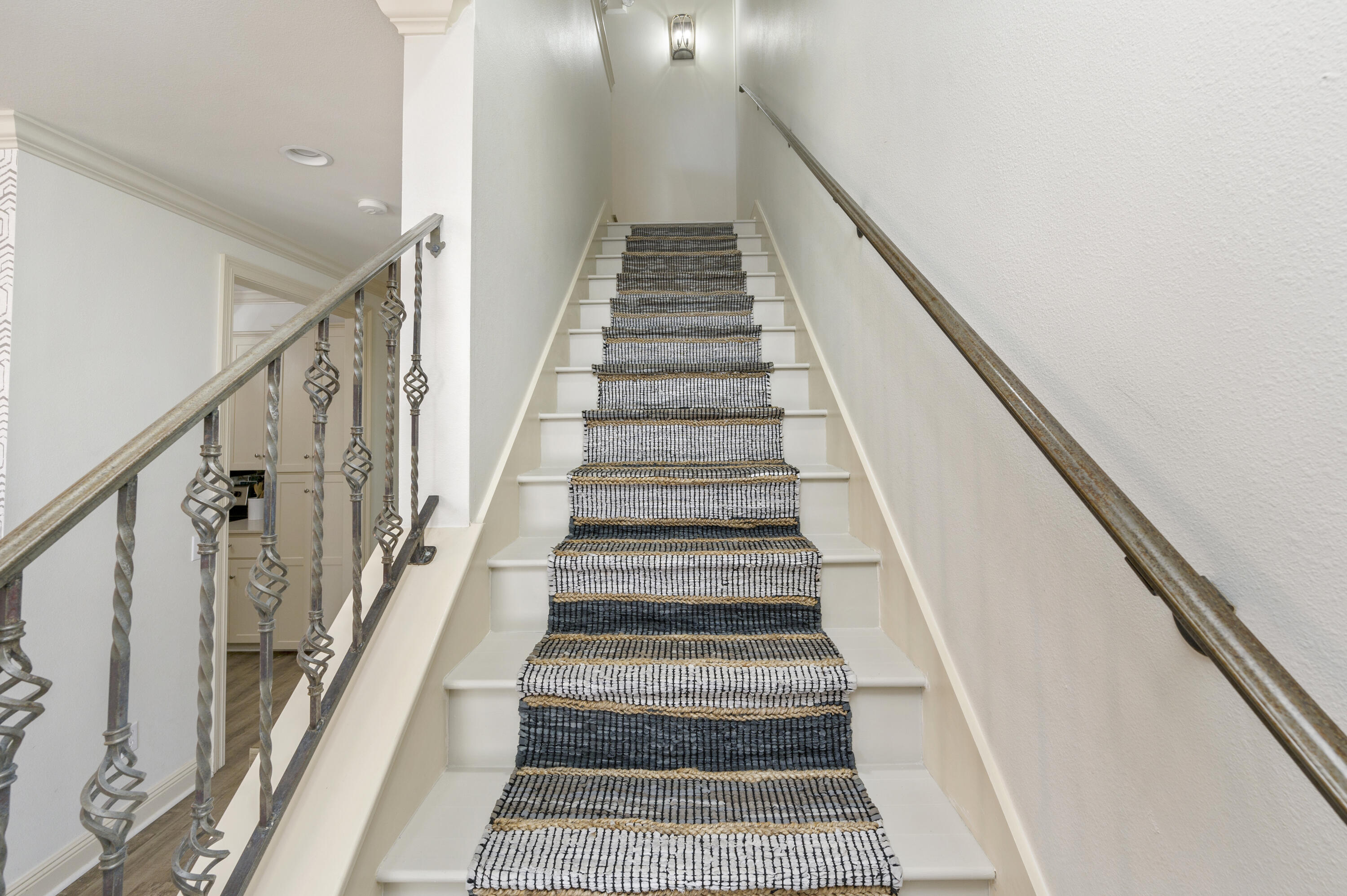 GULF PLACE - Residential