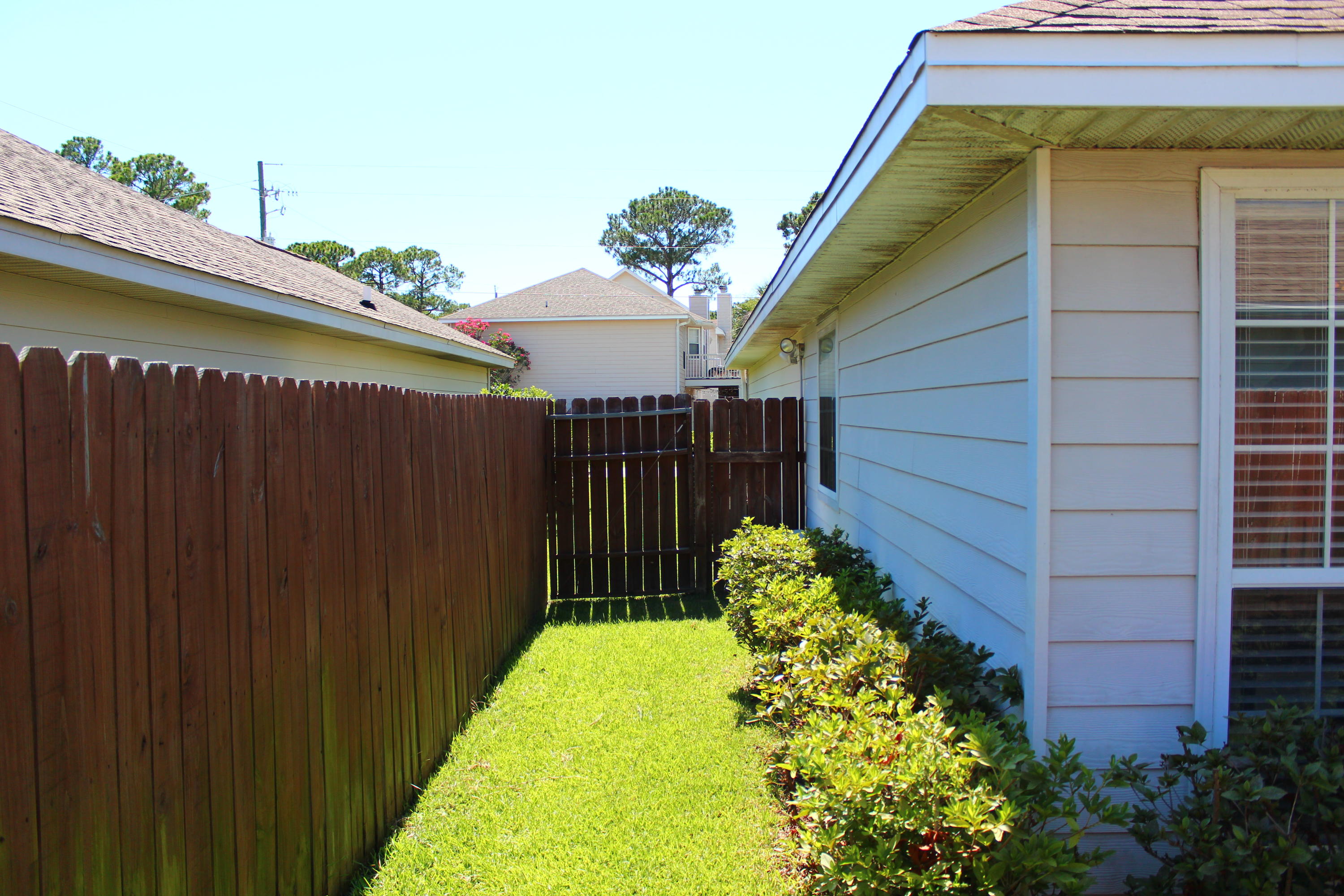 OLDE FLORIDA LAKES PH II - Residential