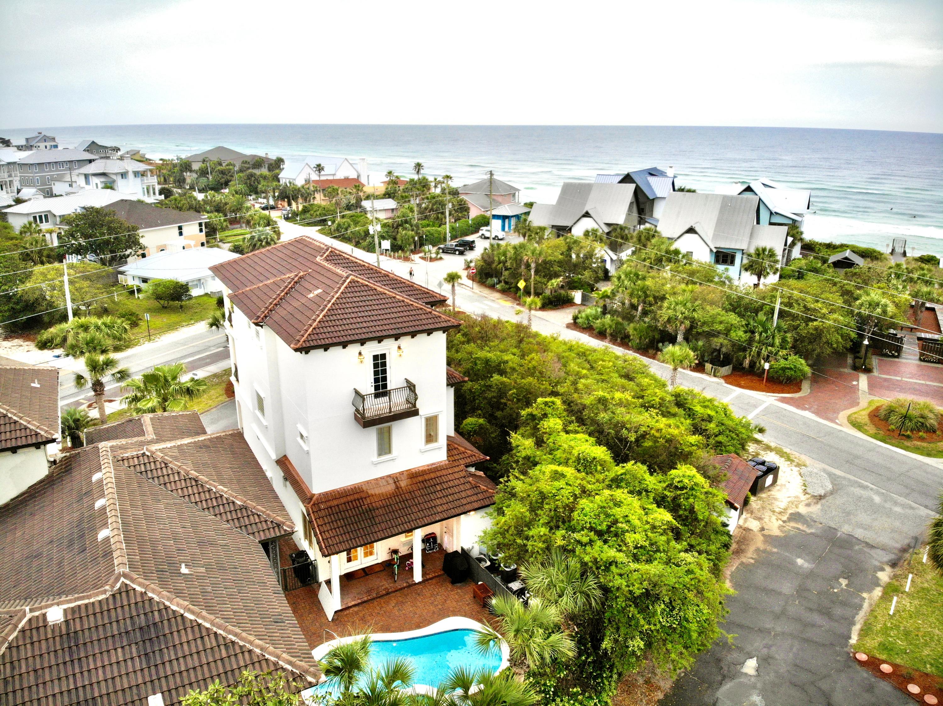PALMEIRA VILLAS - Residential