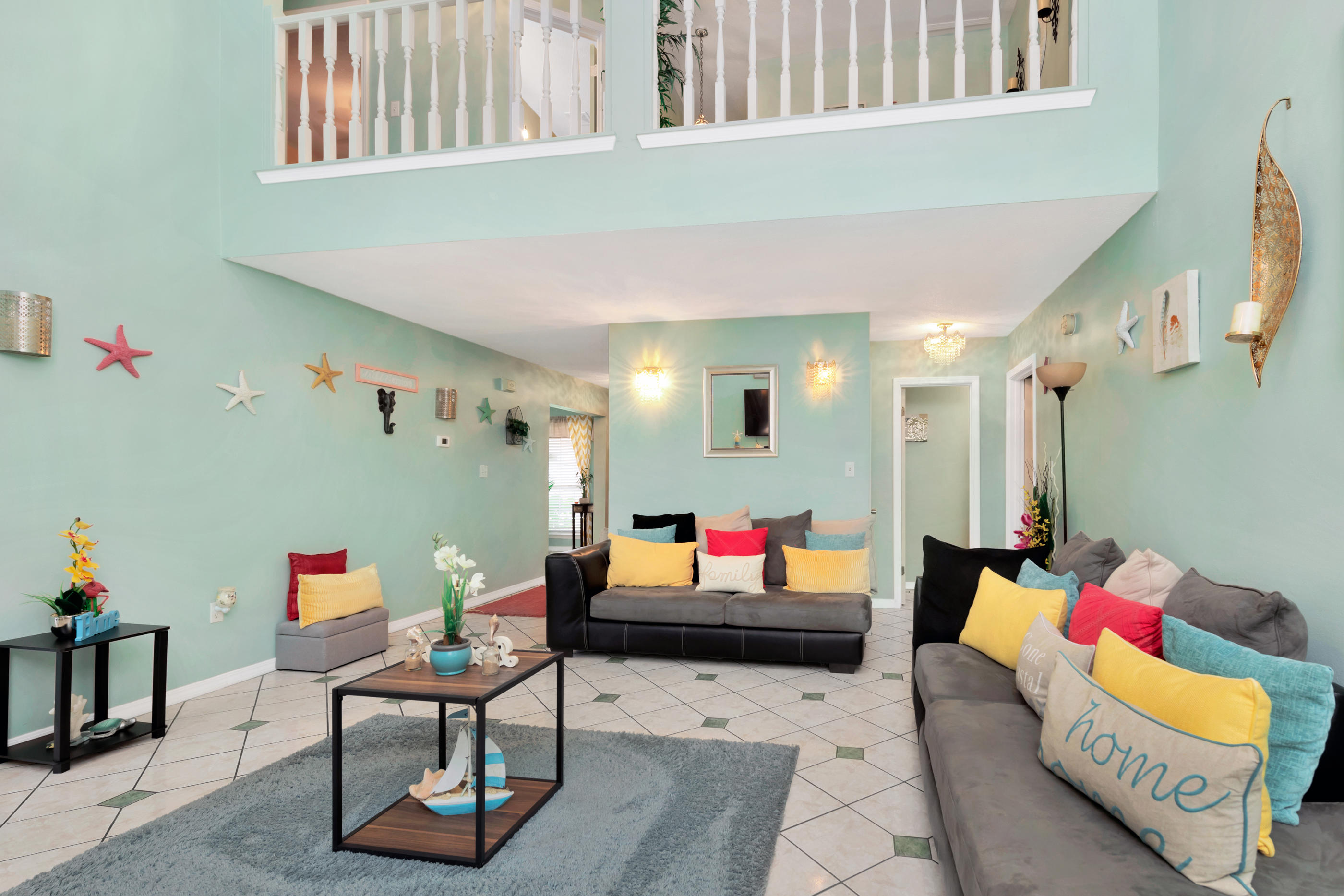 VILLAGE WEST - Residential