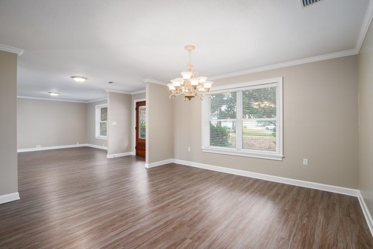 Lake Lorraine - Residential