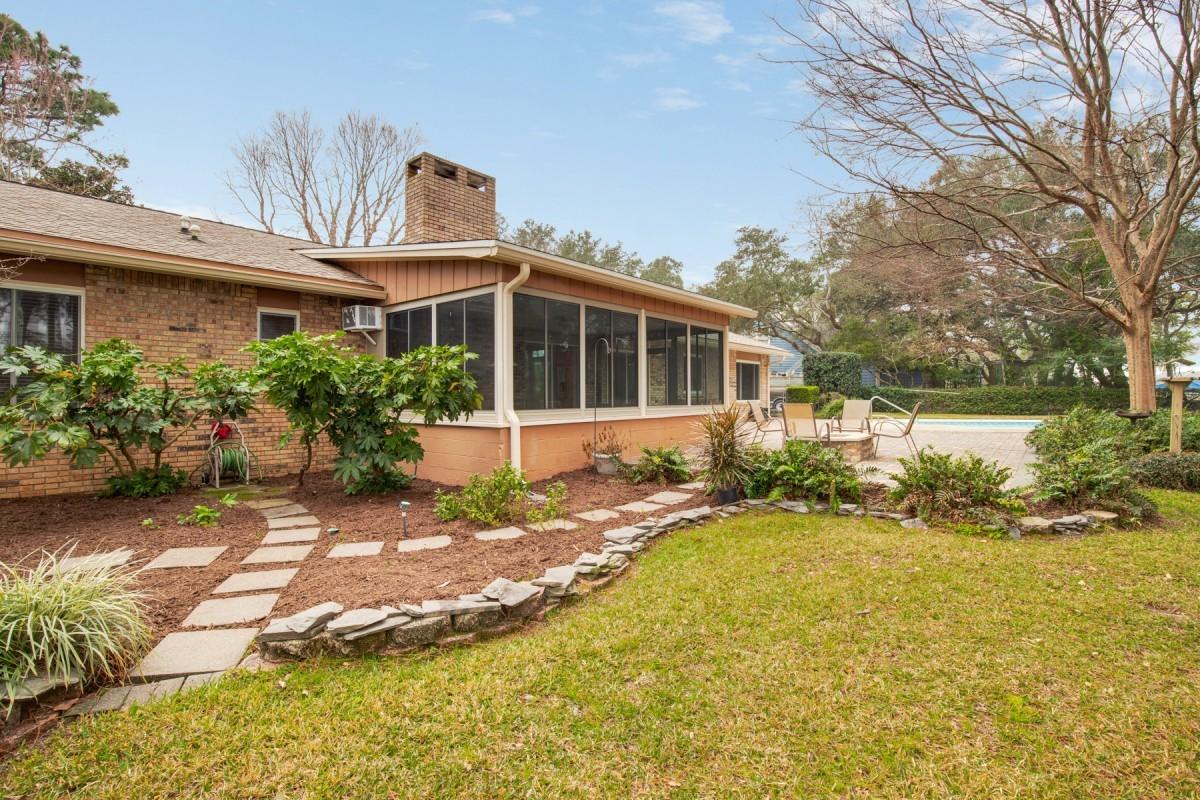 Lake Lorraine - Residential