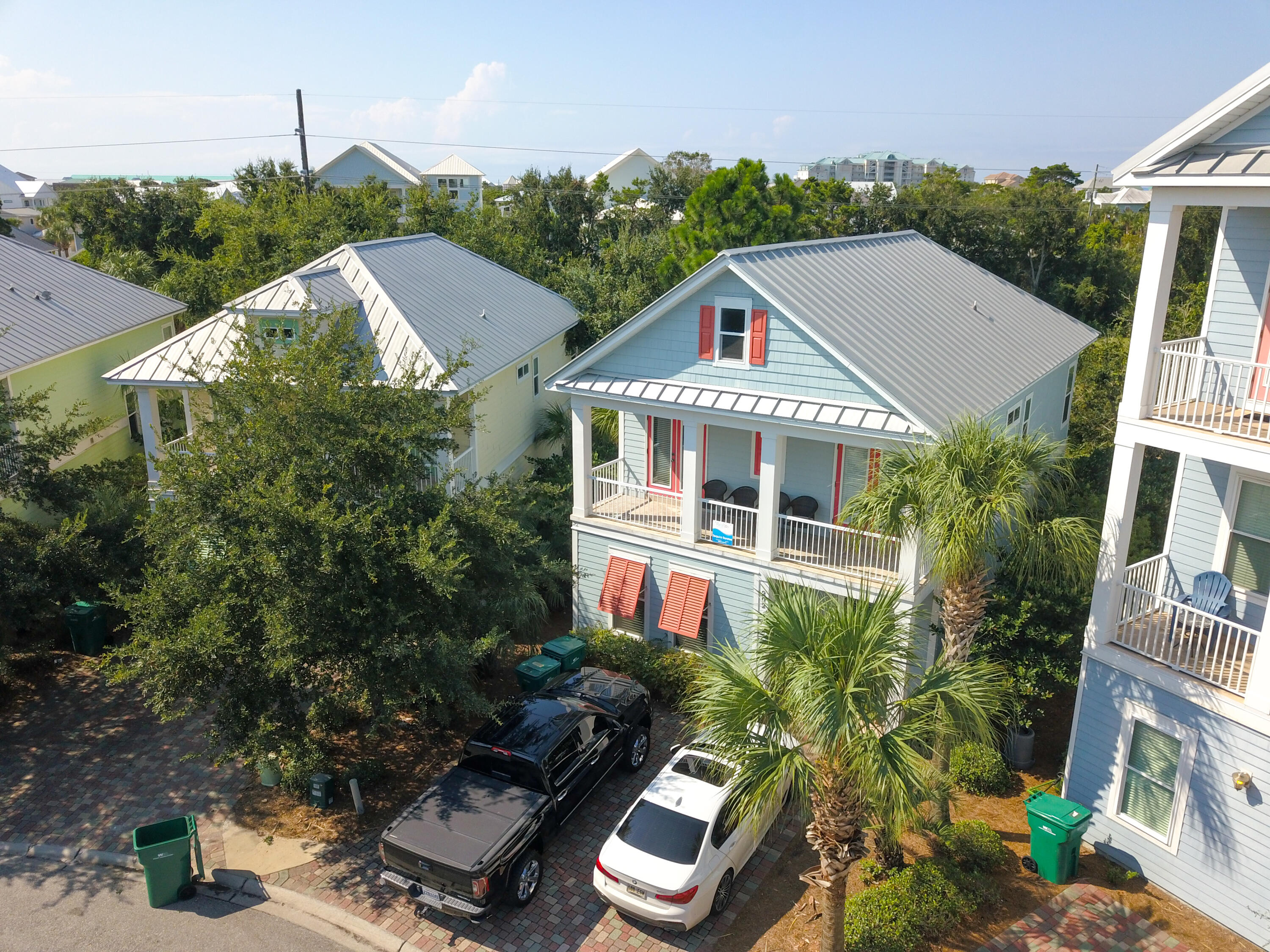 VILLAGES OF CRYSTAL BEACH - Residential