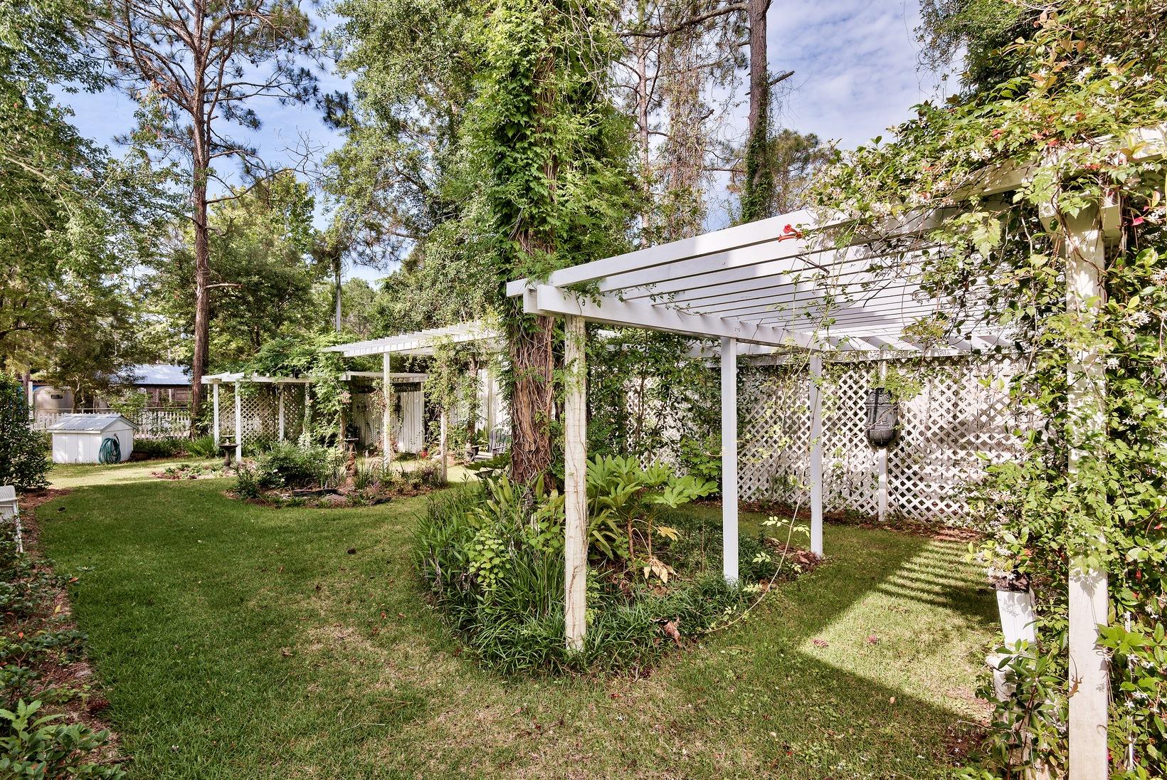 SANTA ROSA PLANTATION - Residential